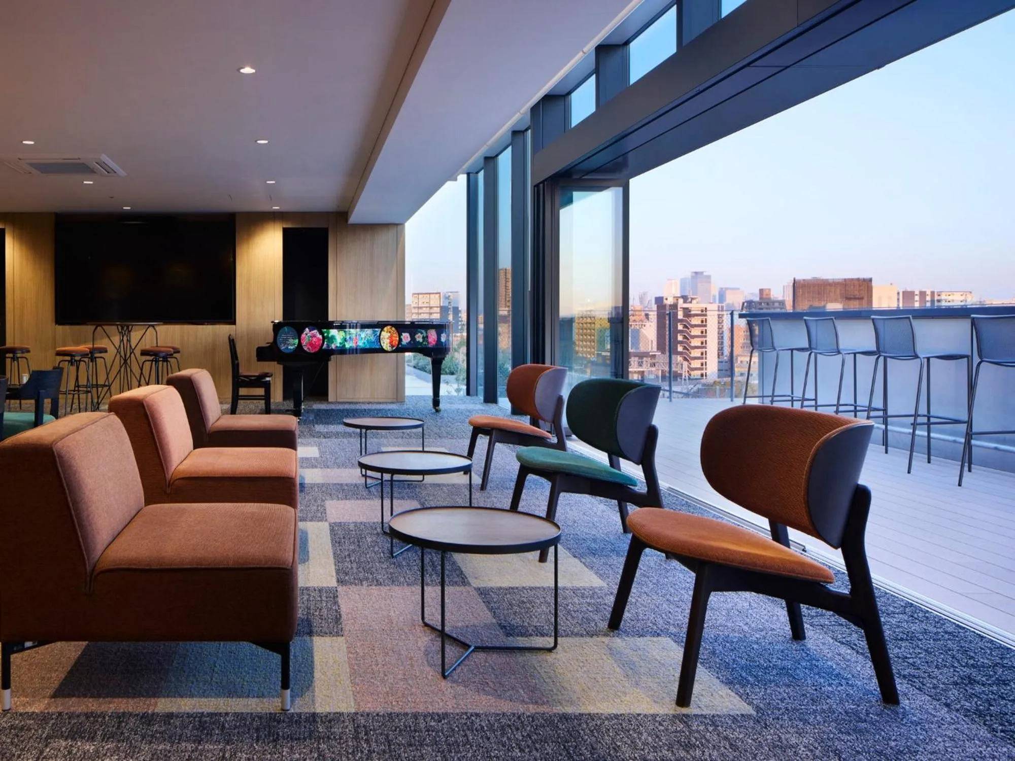 Communal lounge/ TV room in Minn STATION Ai Nagoya