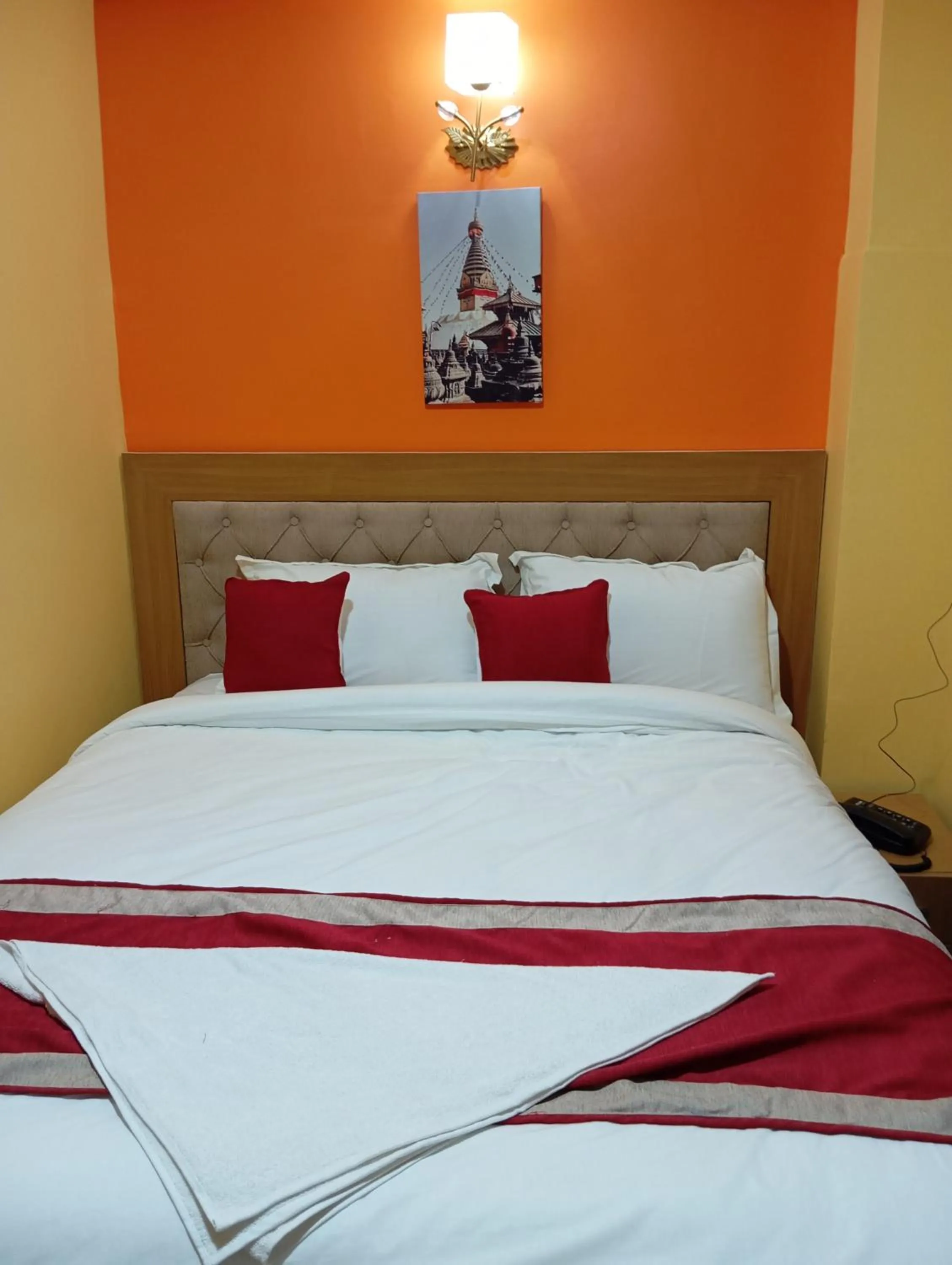 Budget Double Room - single occupancy in Rambler's Hotel
