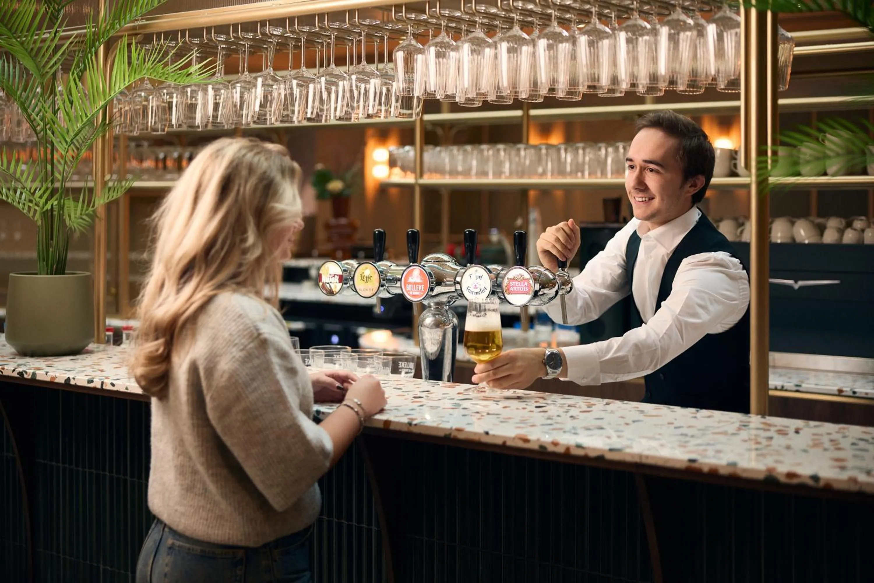 Restaurant/places to eat in Van der Valk Hotel Park Lane Antwerpen