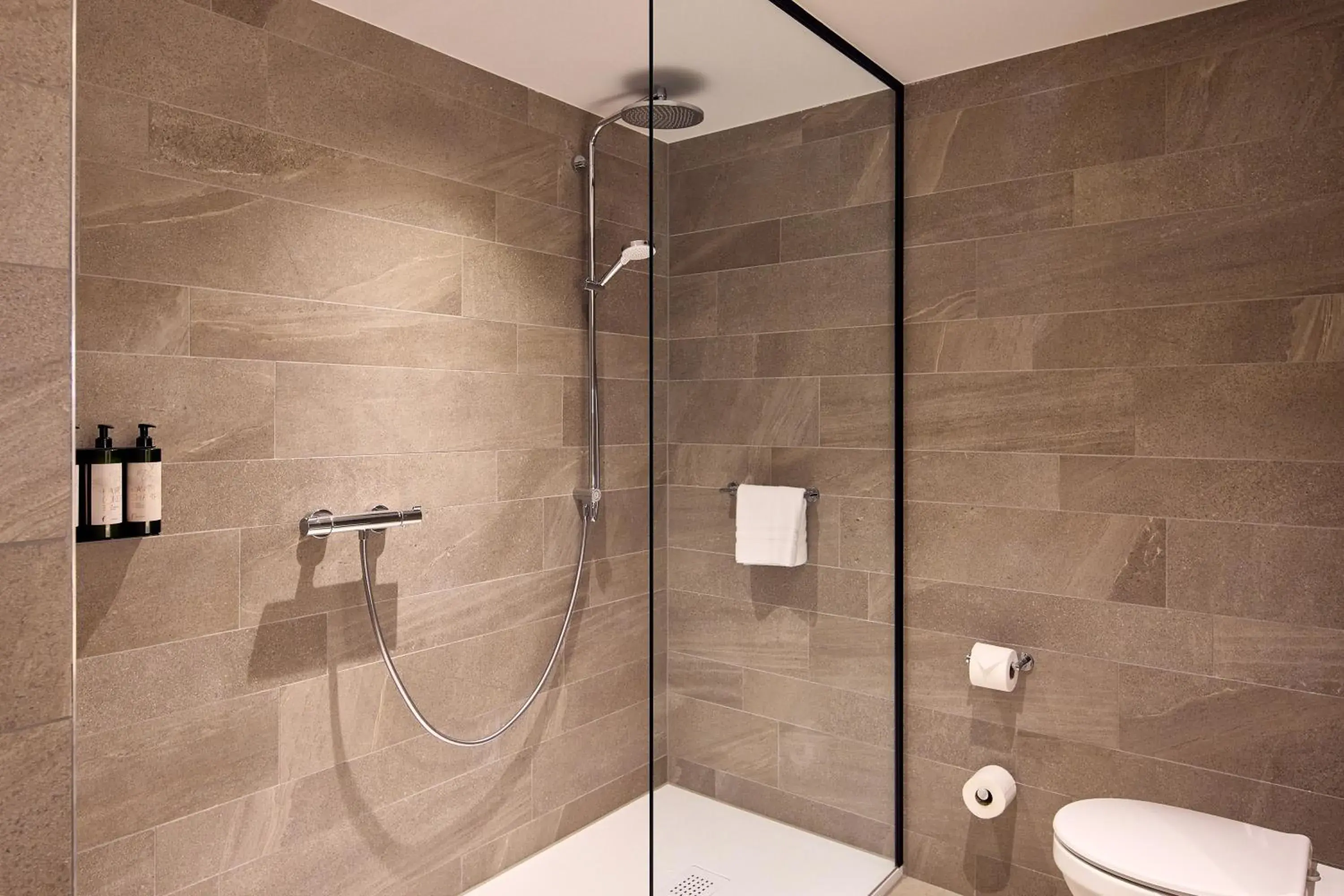 Bathroom in Van der Valk Hotel Park Lane Antwerpen Bathroom in Van der Valk Hotel Park Lane Antwerpen