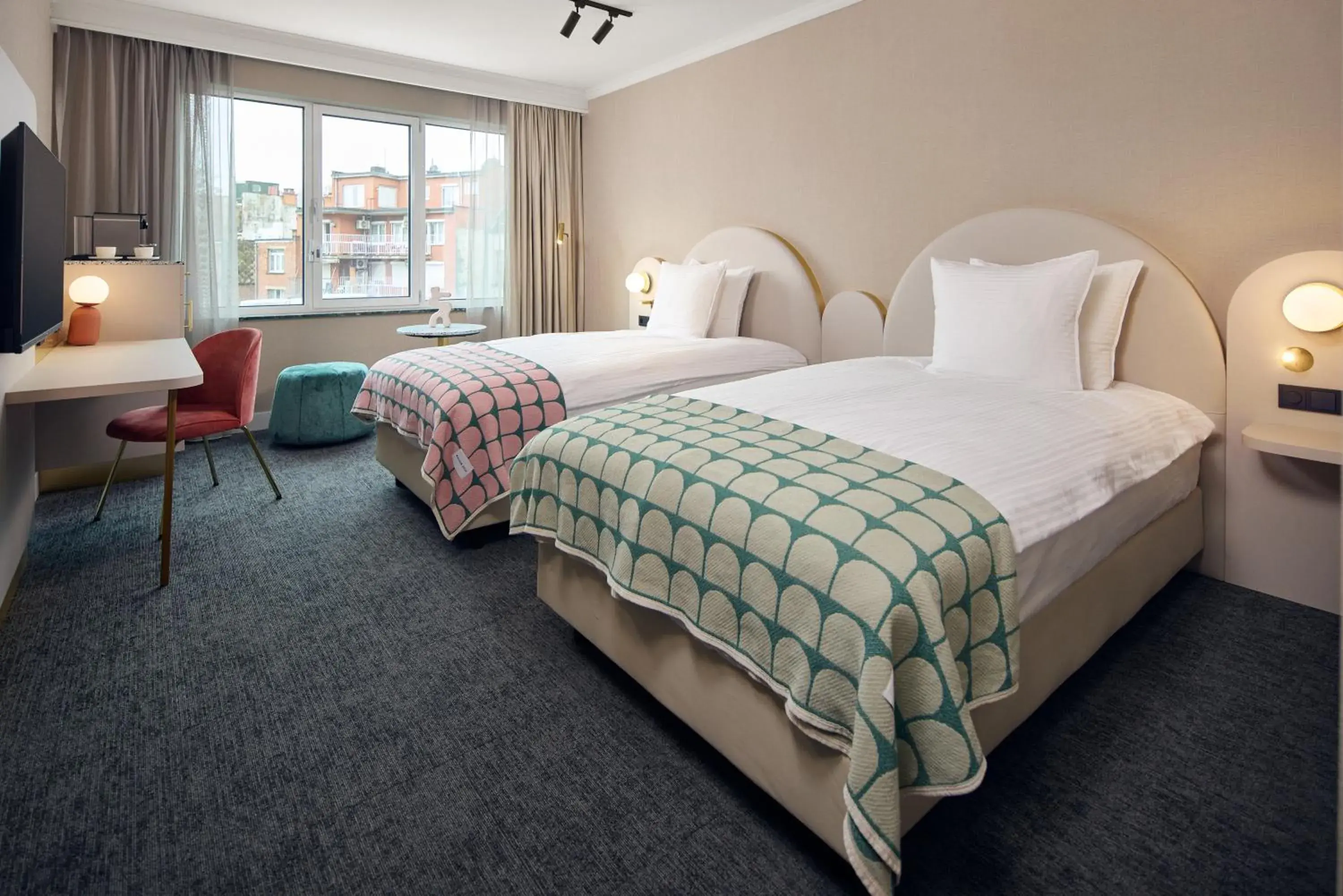 Deluxe Twin Room in Van der Valk Hotel Park Lane Antwerpen Deluxe Twin Room in Van der Valk Hotel Park Lane Antwerpen