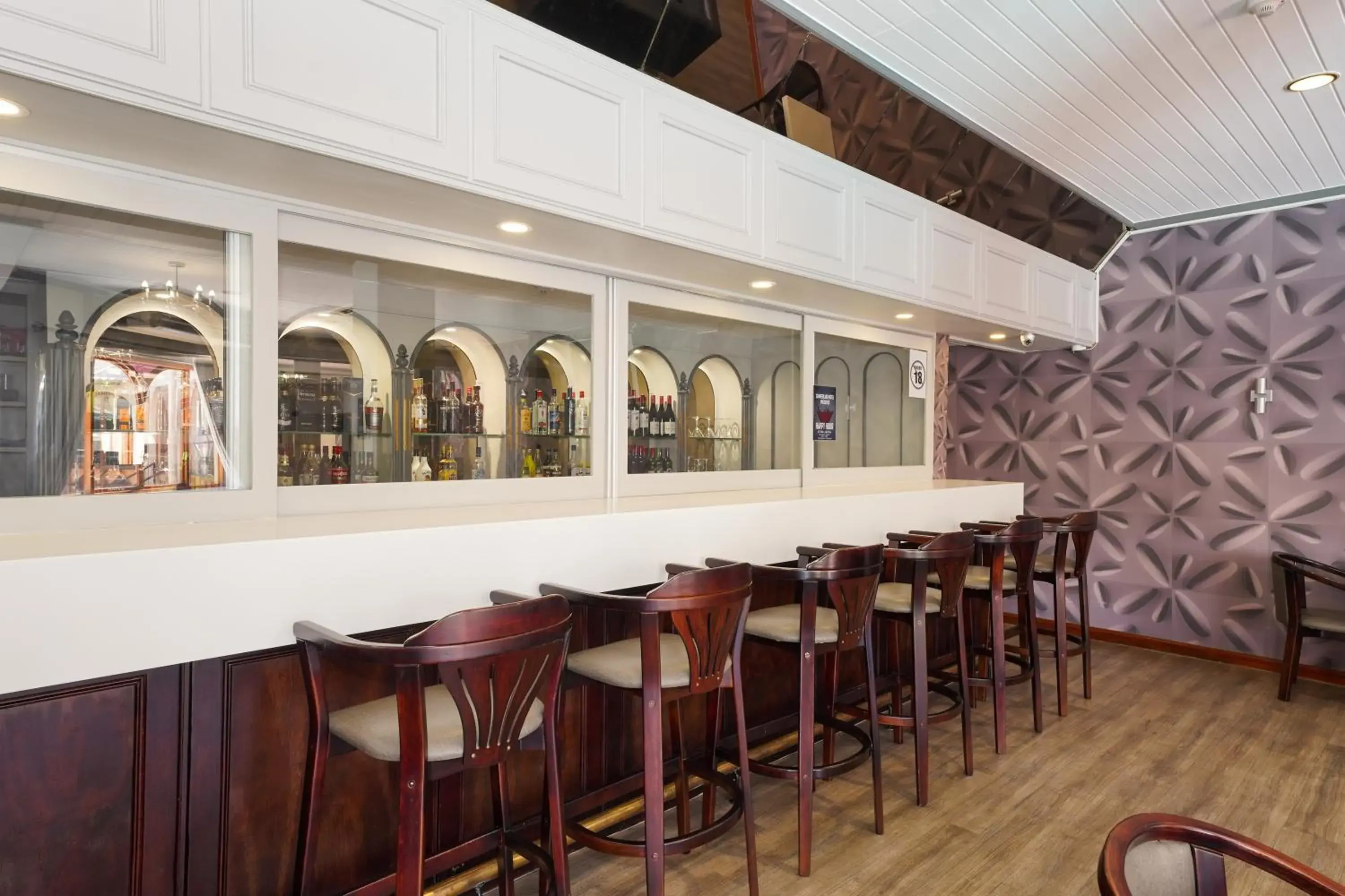 Lounge or bar in Cumberland Hotel Worcester Lounge or bar in Cumberland Hotel Worcester