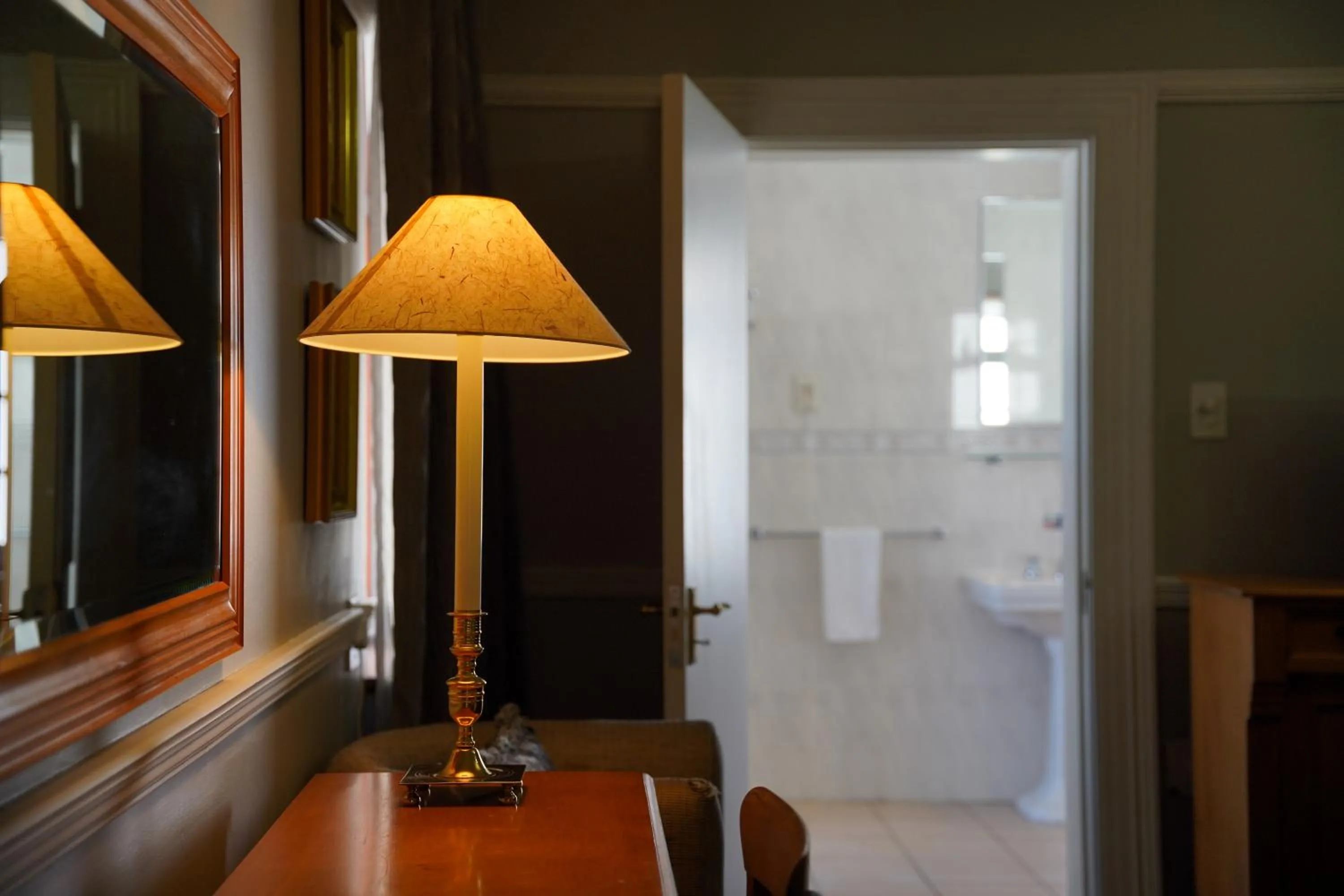 Bedroom in Cumberland Hotel Worcester