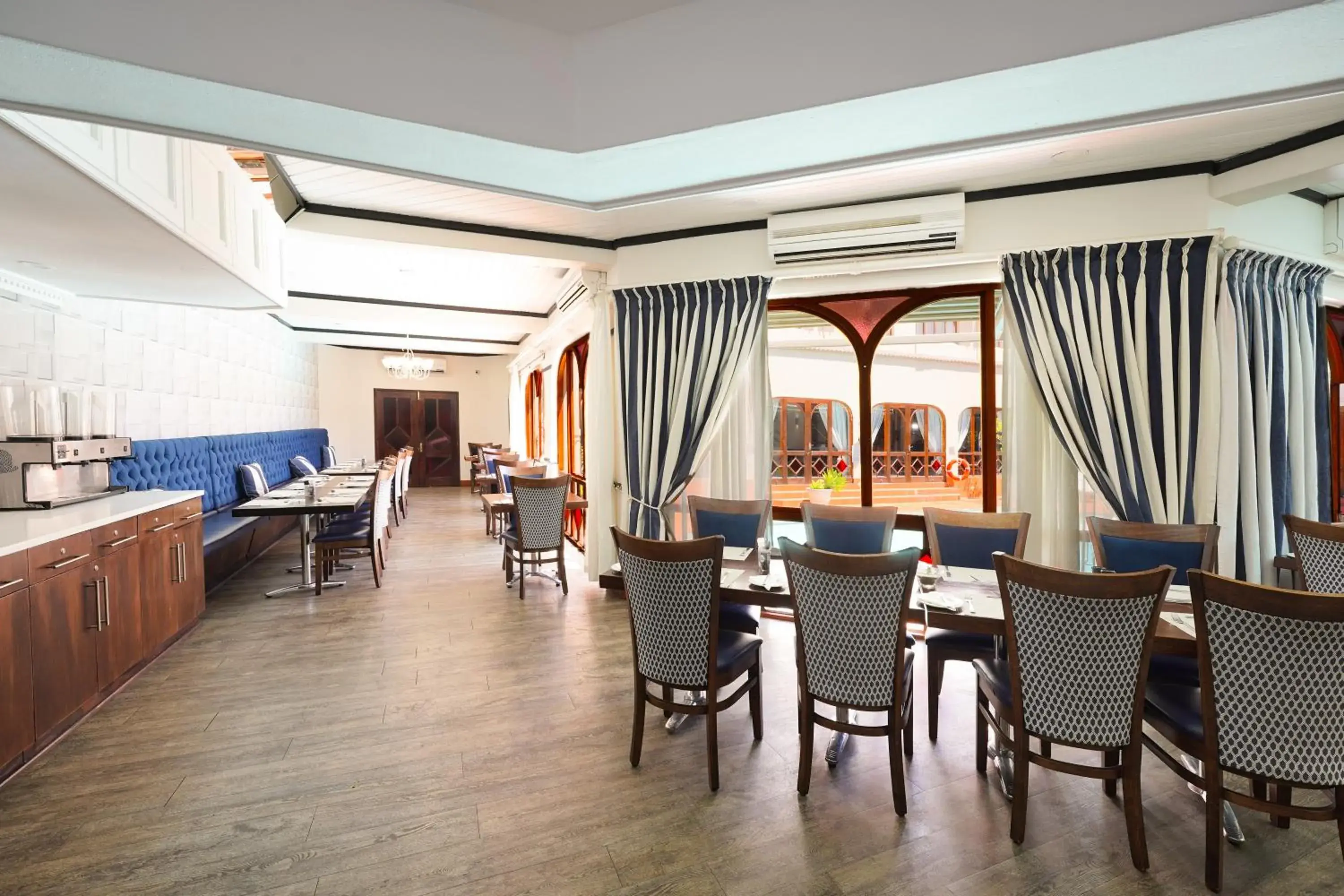 Restaurant/places to eat in Cumberland Hotel Worcester Restaurant/places to eat in Cumberland Hotel Worcester