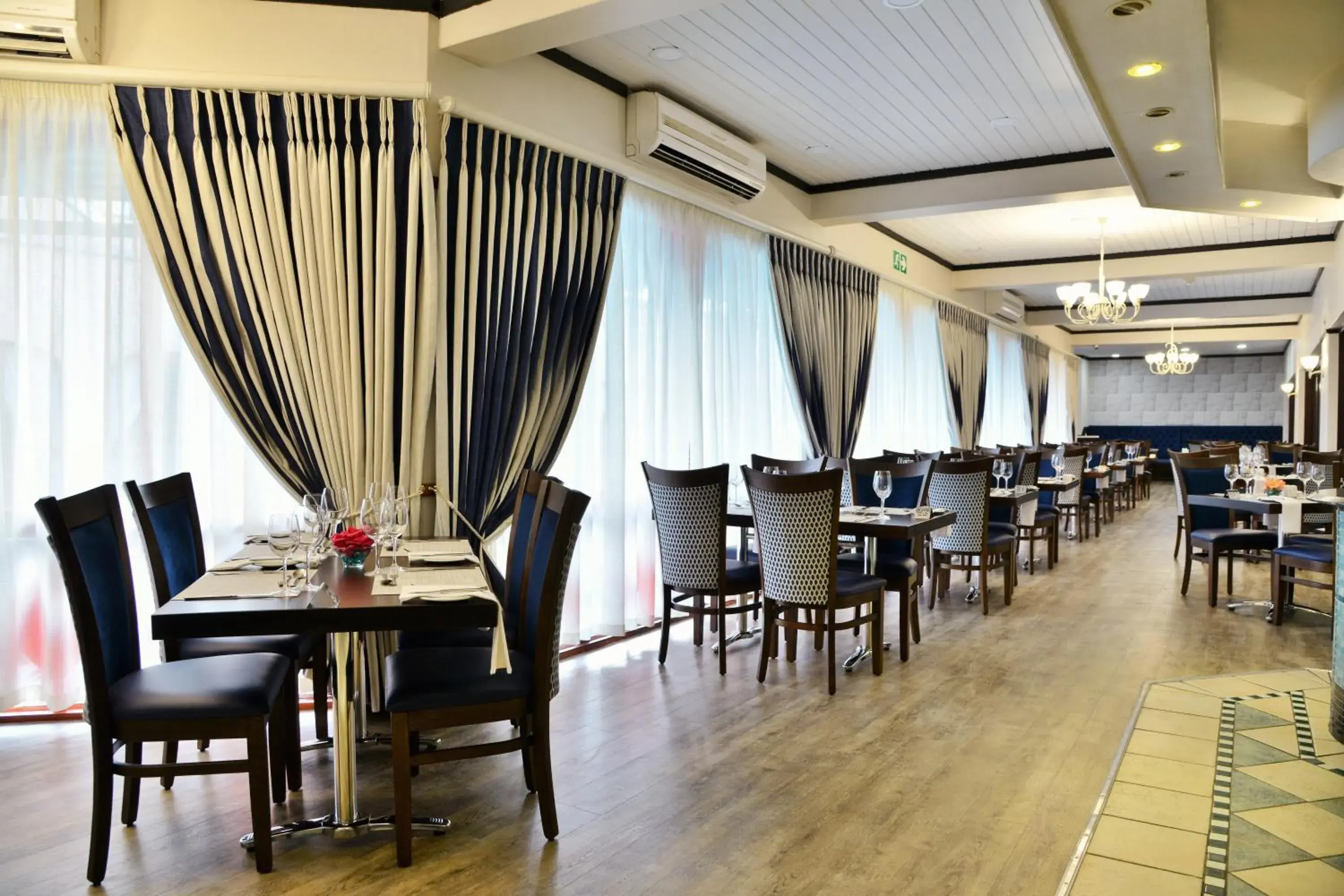 Restaurant/places to eat in Cumberland Hotel Worcester Restaurant/places to eat in Cumberland Hotel Worcester