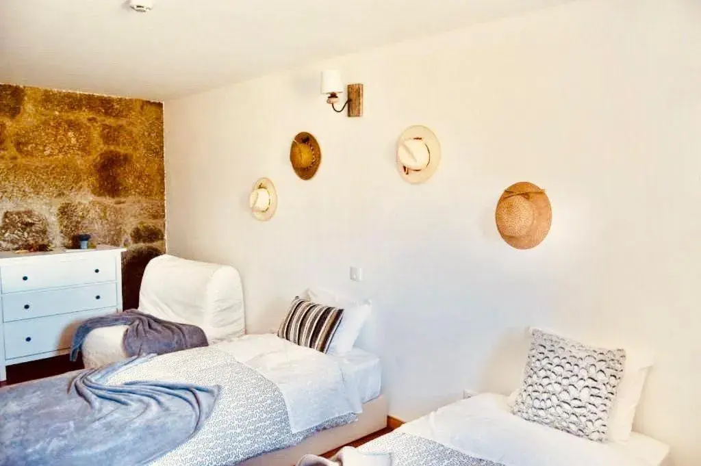 Triple Room with Mountain View in Quinta Vale da Prata Triple Room with Mountain View in Quinta Vale da Prata