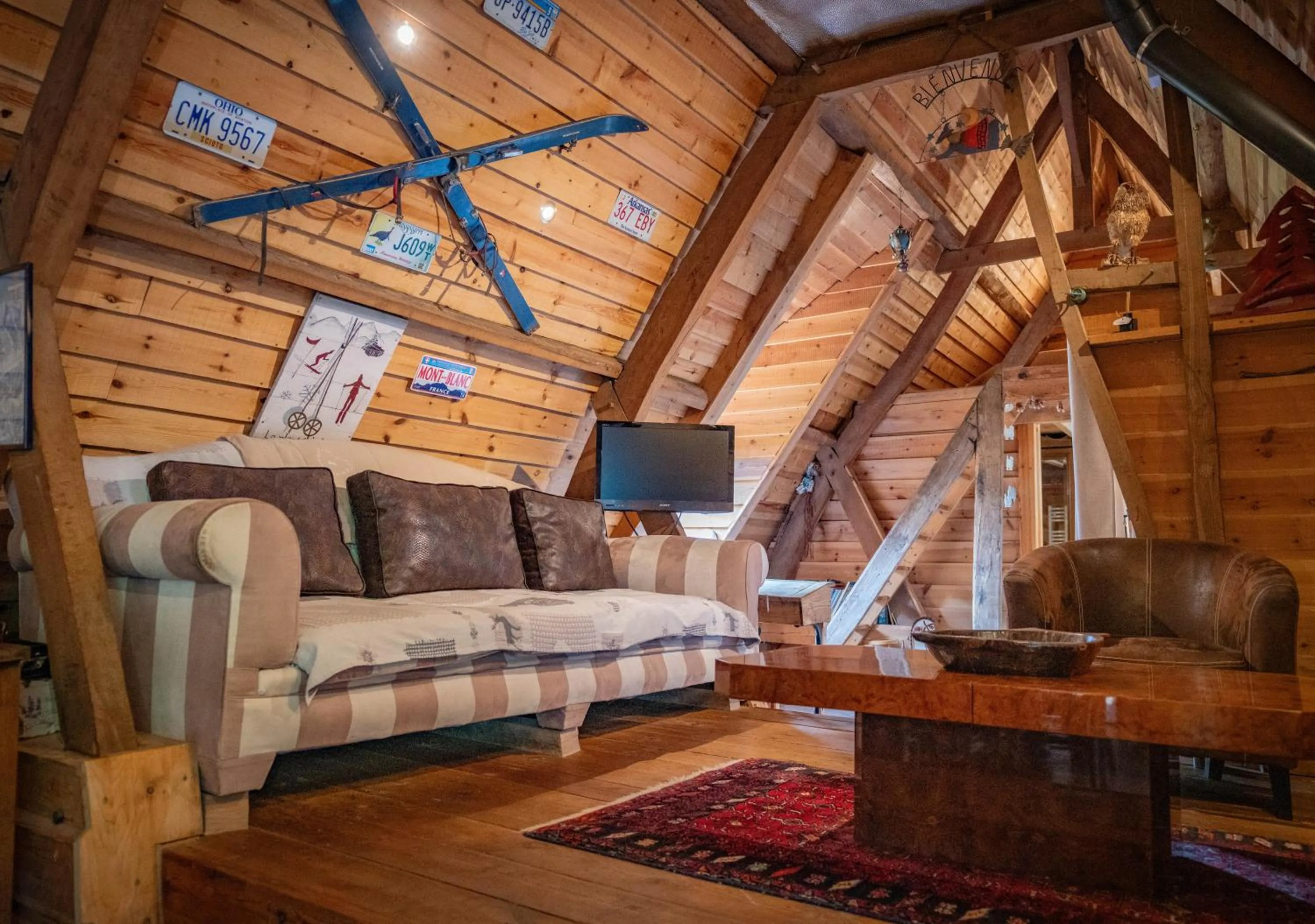 TV and multimedia in La Ferme des Templiers de Fléchinelle