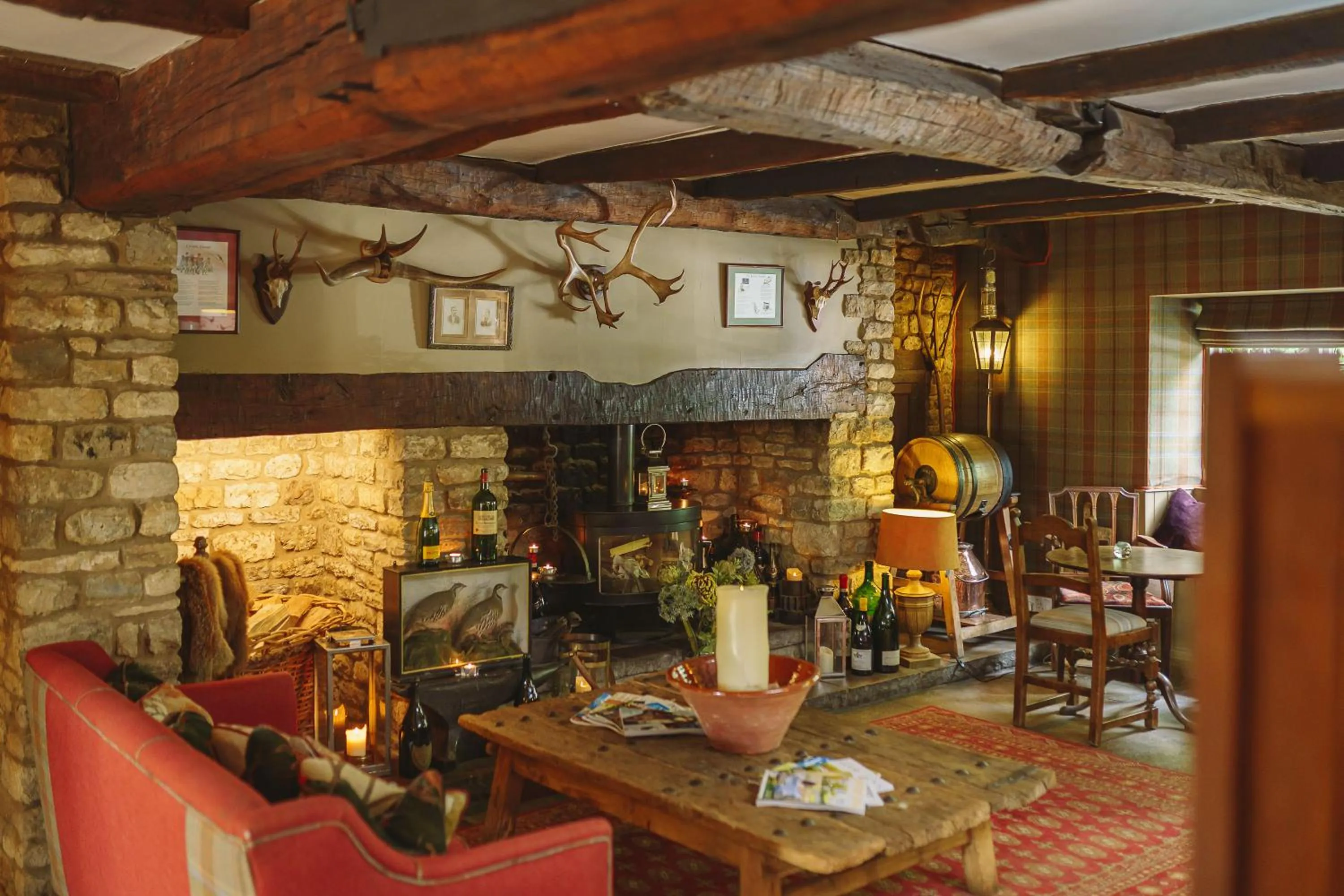 Lounge or bar in The Pheasant Hotel