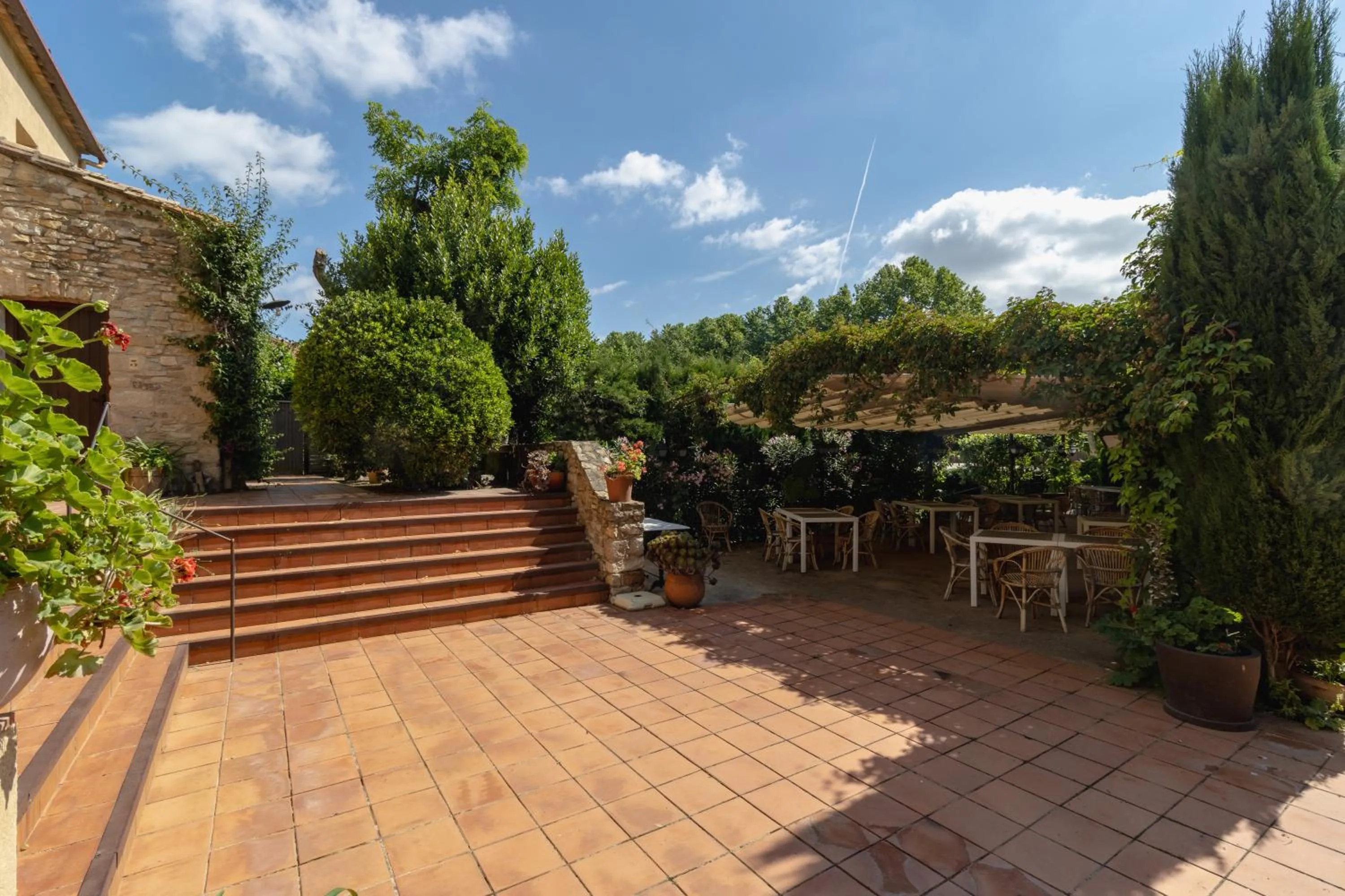 Garden in Hostal La Riera de Peratallada