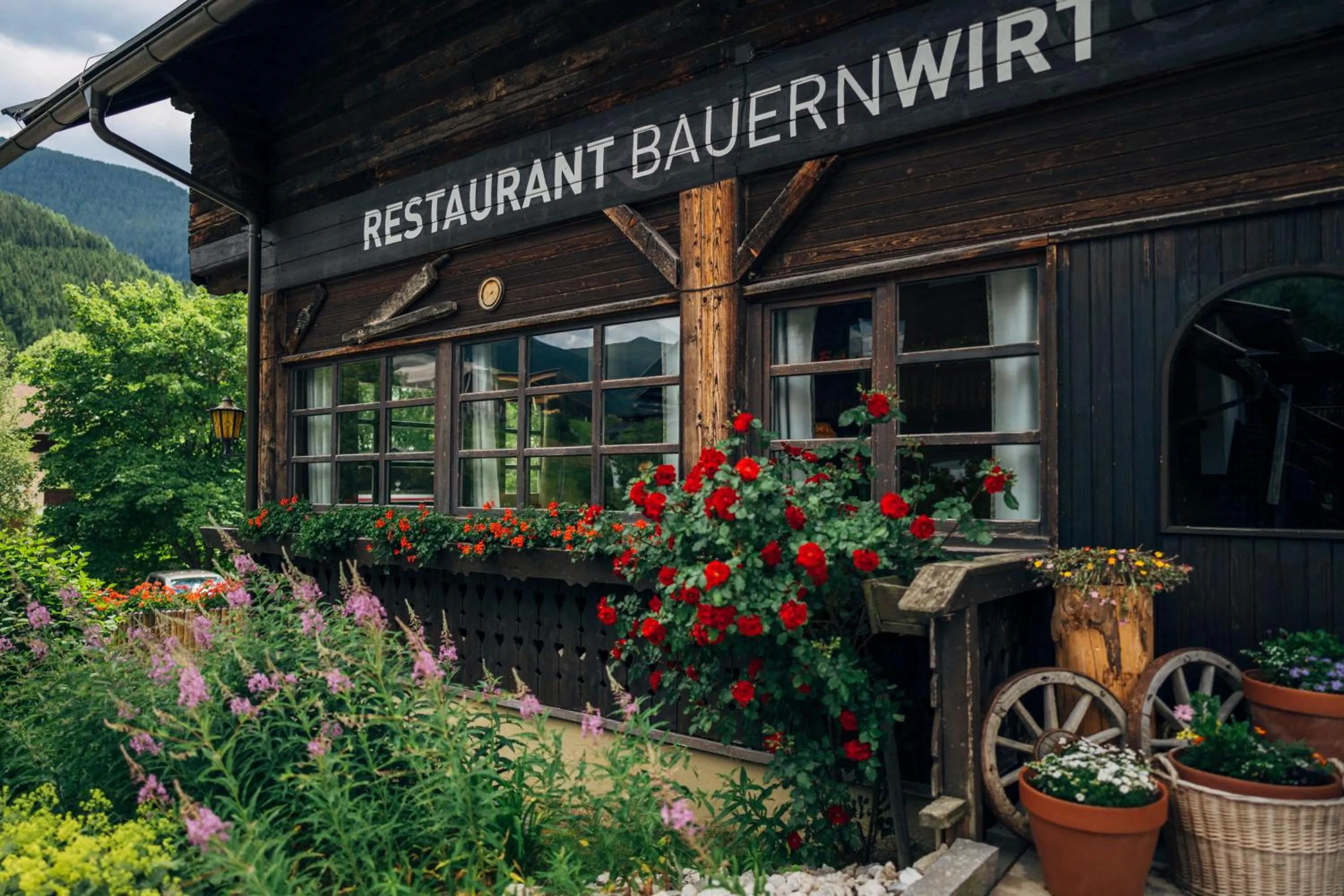 Restaurant/places to eat in Slow Travel Resort Kirchleitn
