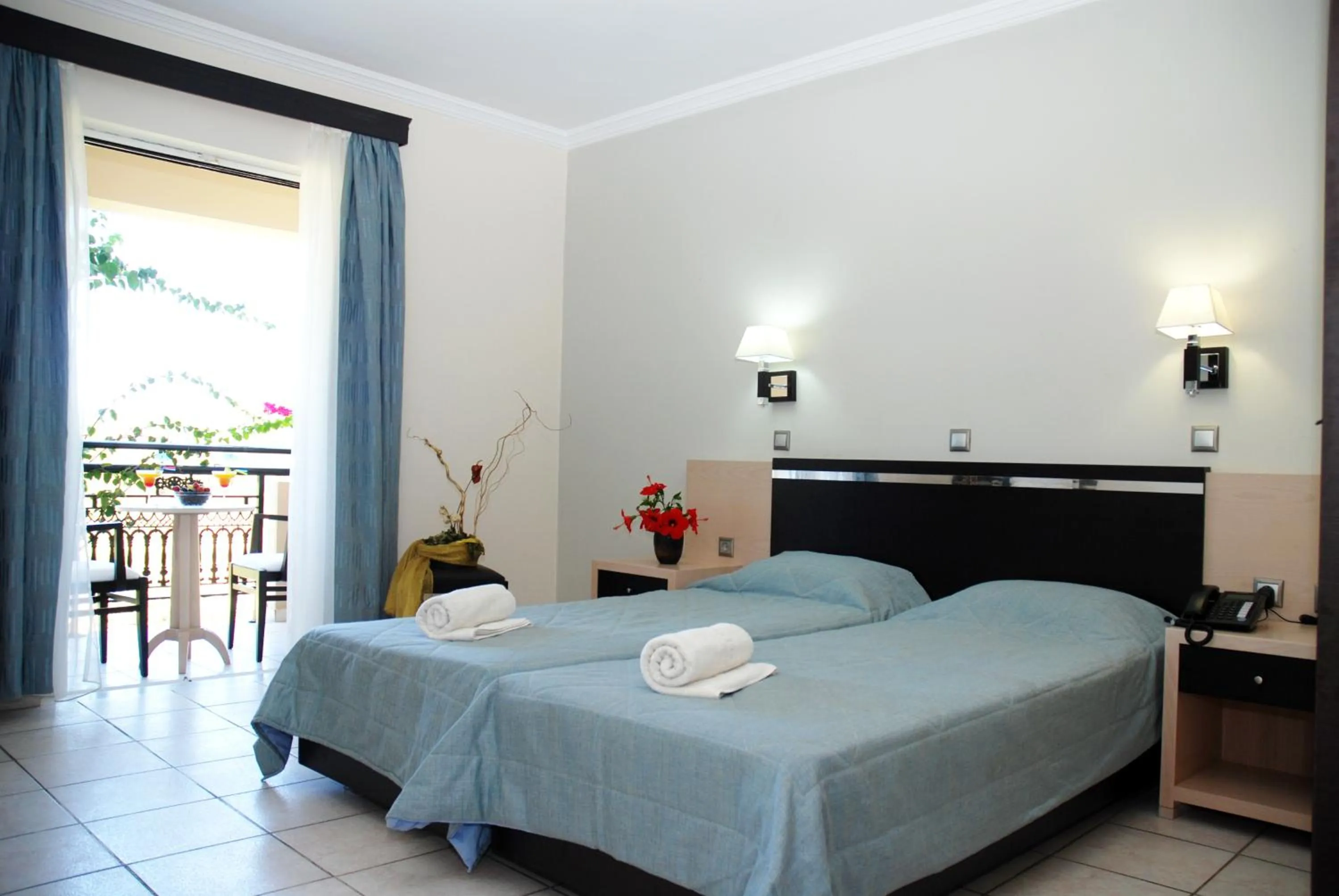 Bedroom, Bed in Letsos Hotel