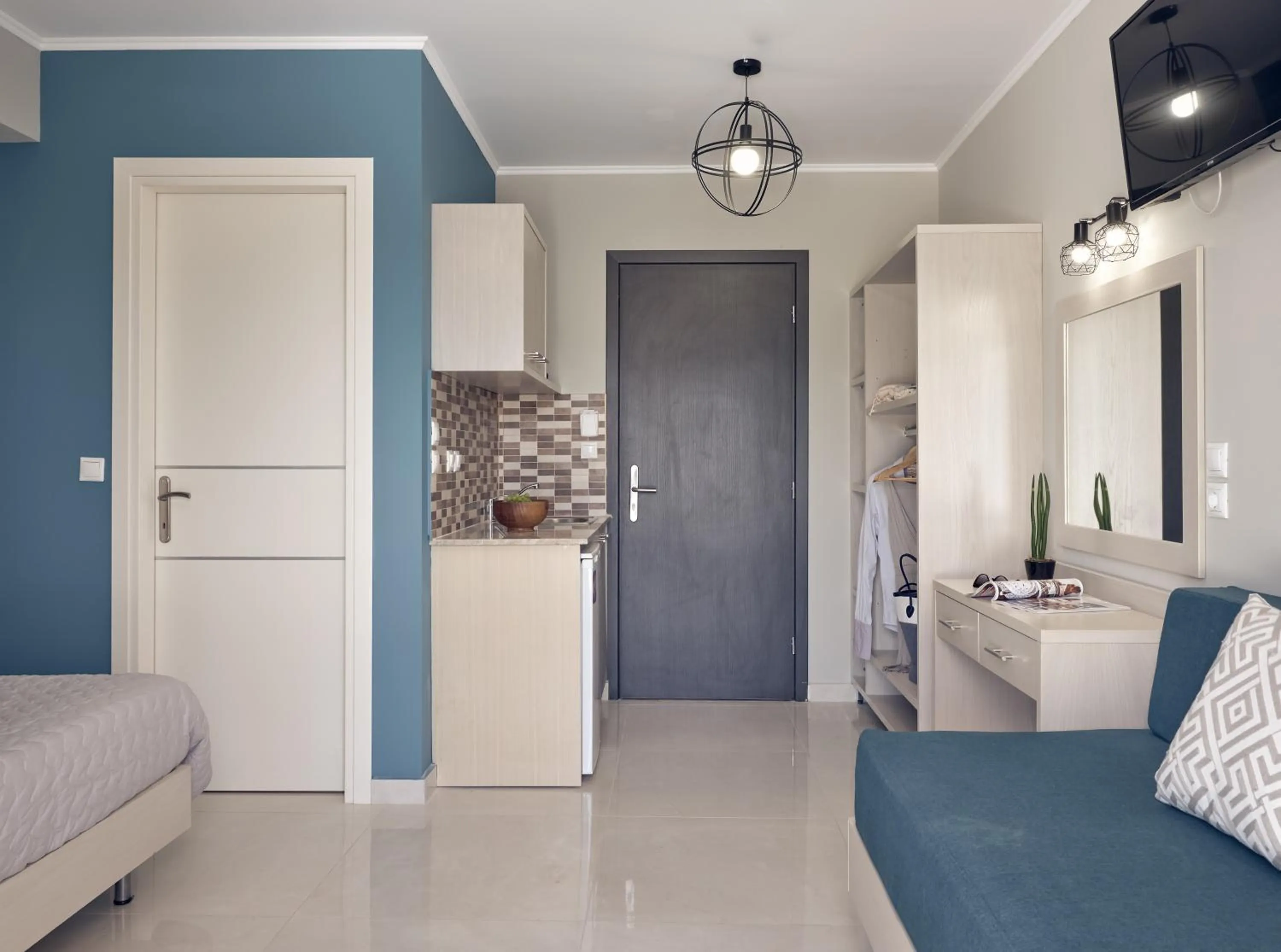 Kitchen or kitchenette in Letsos Hotel