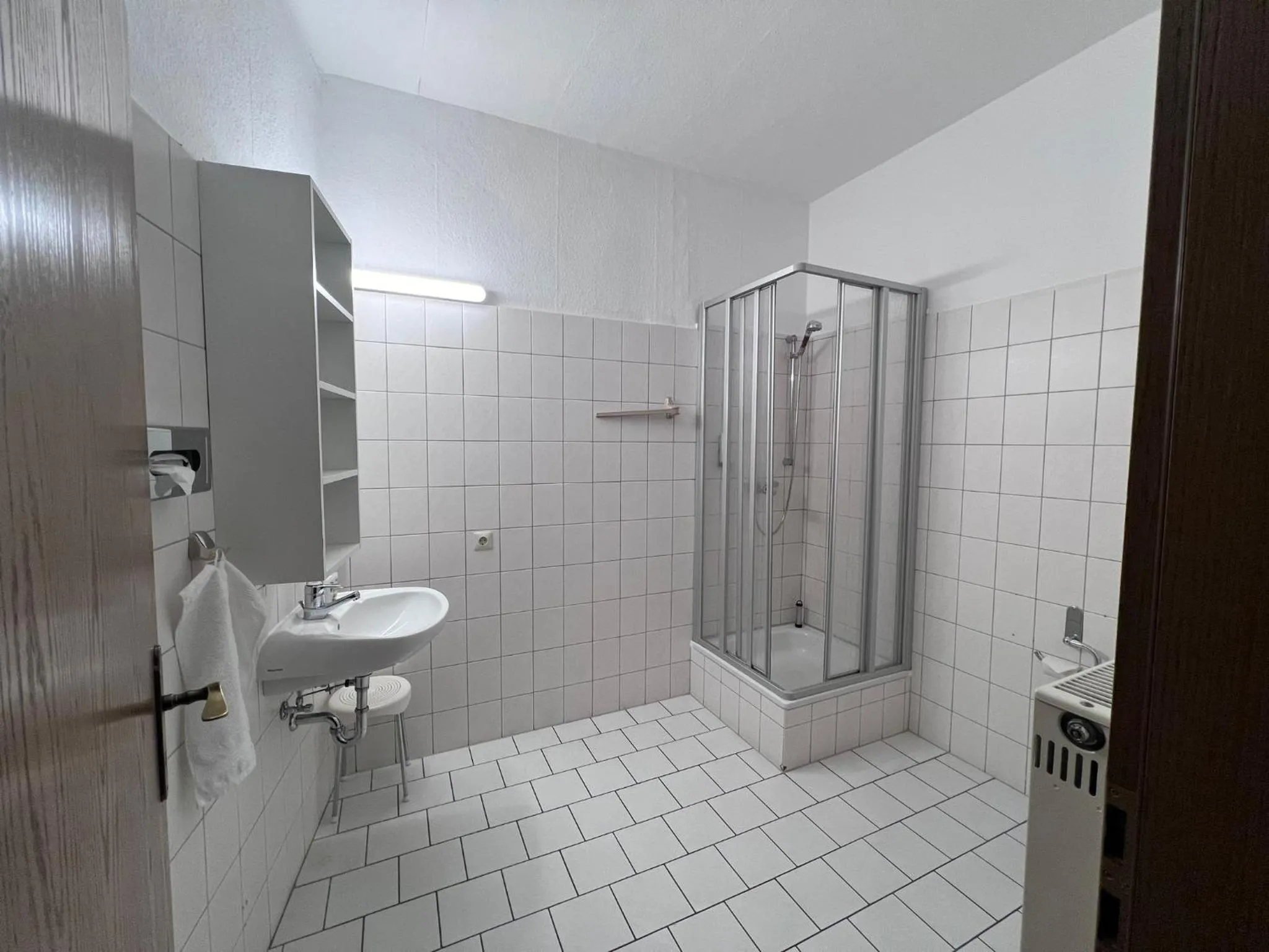 Shower in Hotel Doko Gardelegen