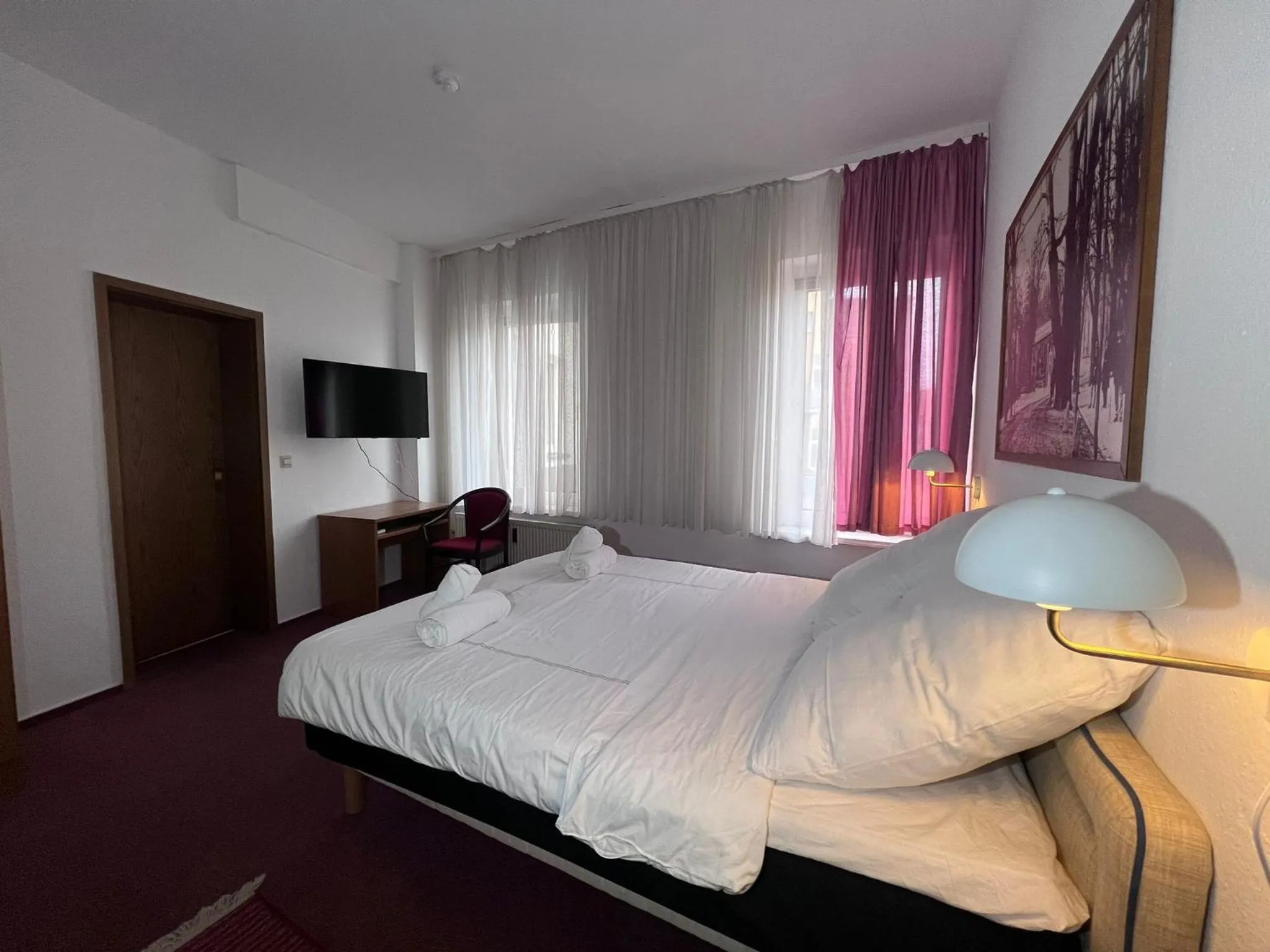 TV and multimedia, Bed in Hotel Doko Gardelegen