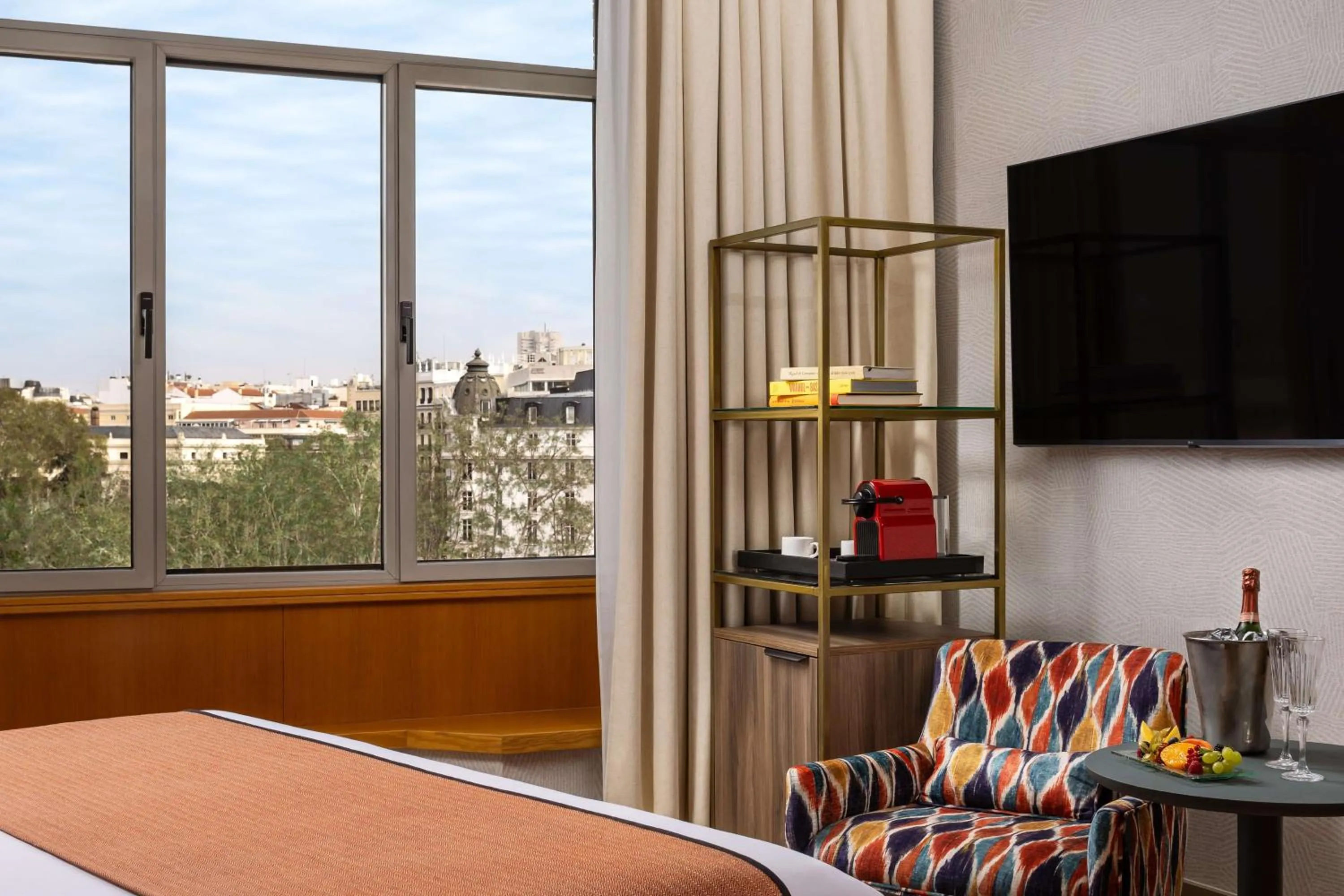 Bedroom, Bed in NH Collection Madrid Paseo del Prado