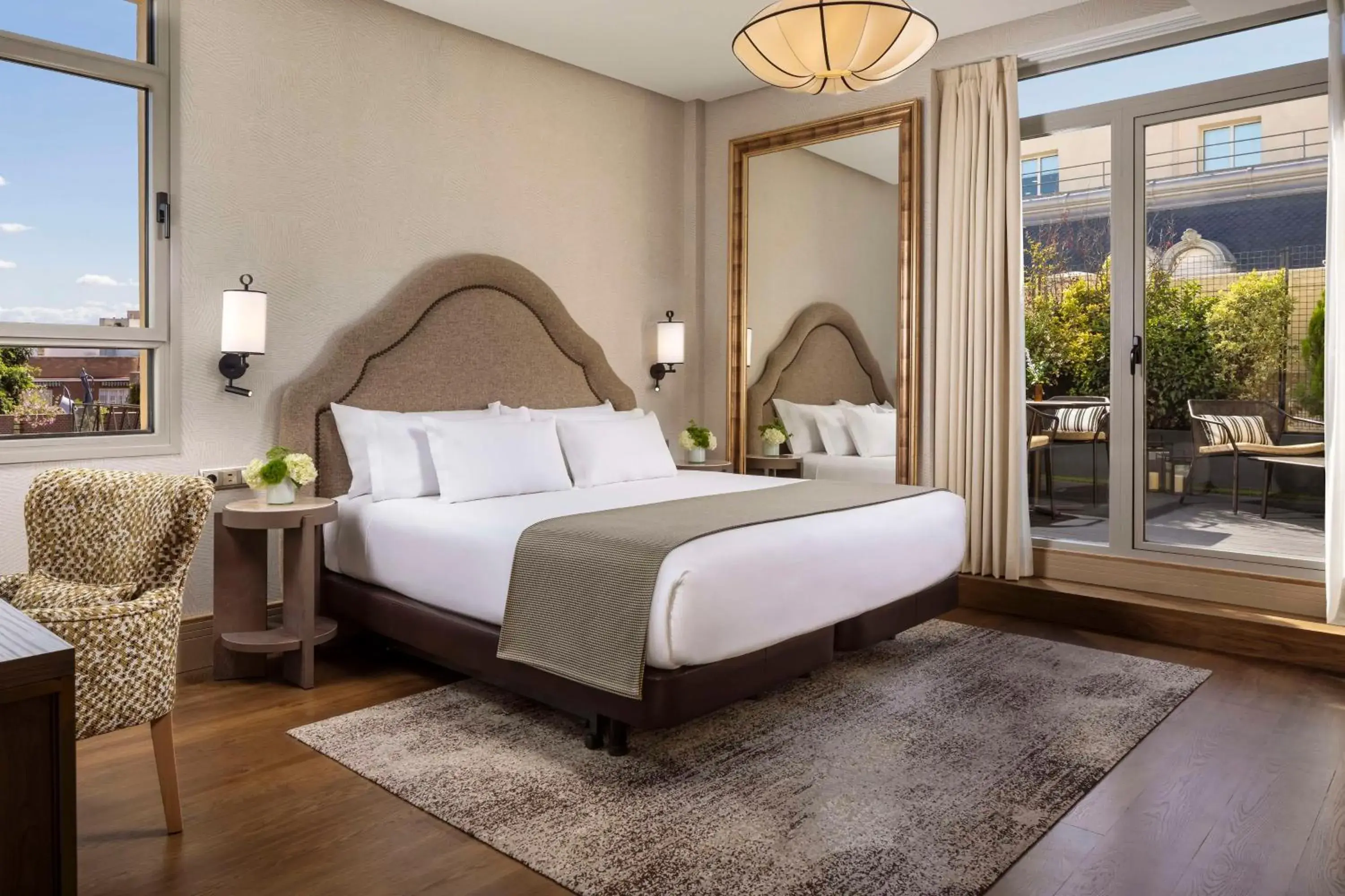 Bedroom, Bed in NH Collection Madrid Paseo del Prado Bedroom, Bed in NH Collection Madrid Paseo del Prado