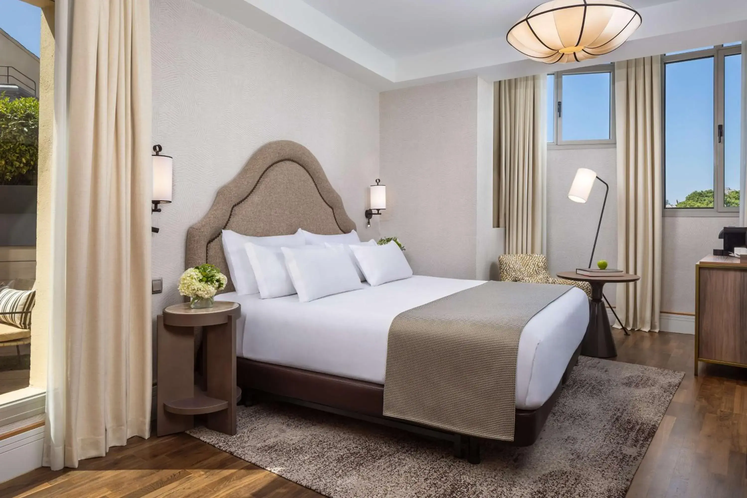 Bedroom, Bed in NH Collection Madrid Paseo del Prado Bedroom, Bed in NH Collection Madrid Paseo del Prado