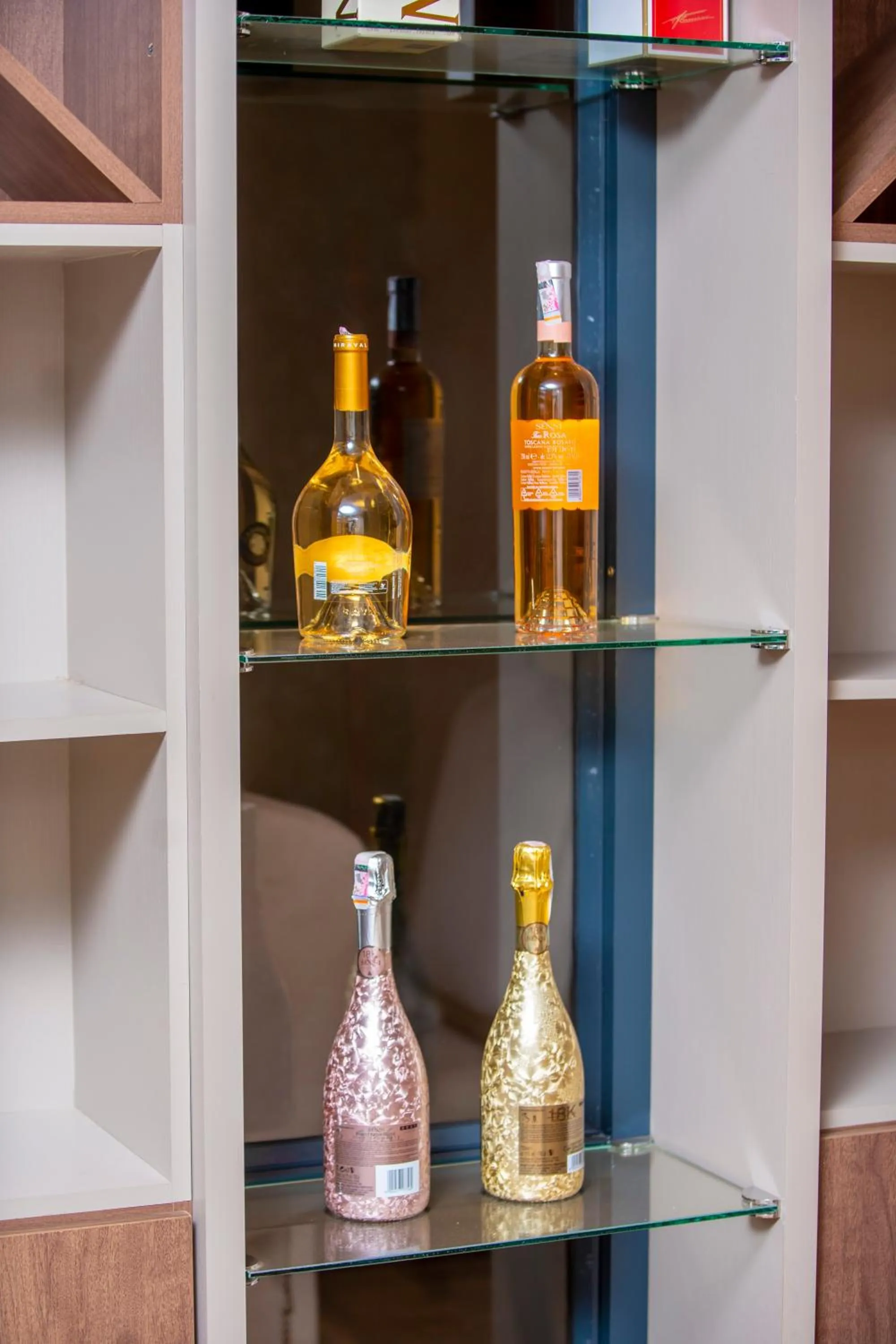 Food and drinks in Africa's Touch & Leisure