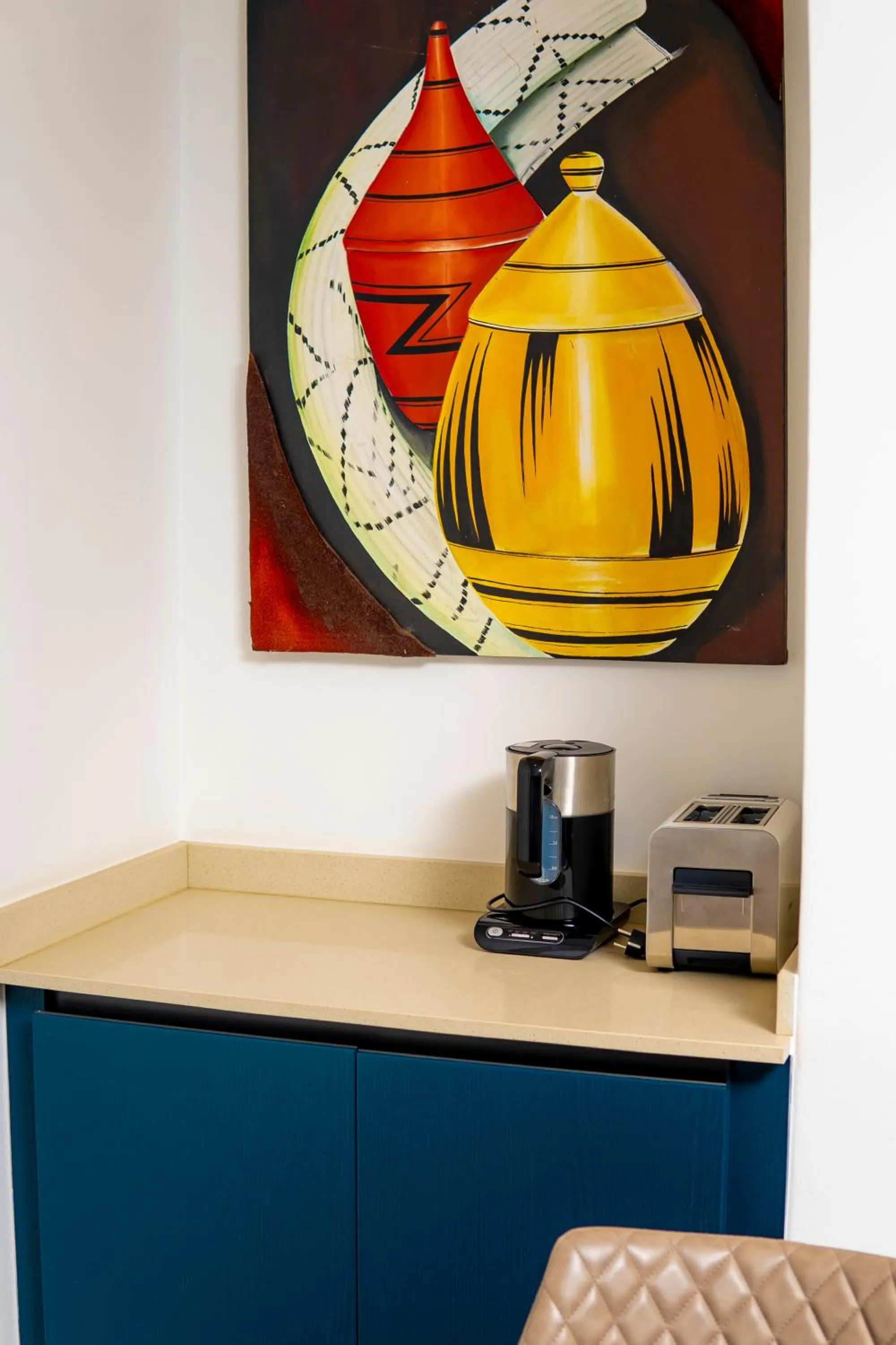 Coffee/tea facilities in Africa's Touch & Leisure