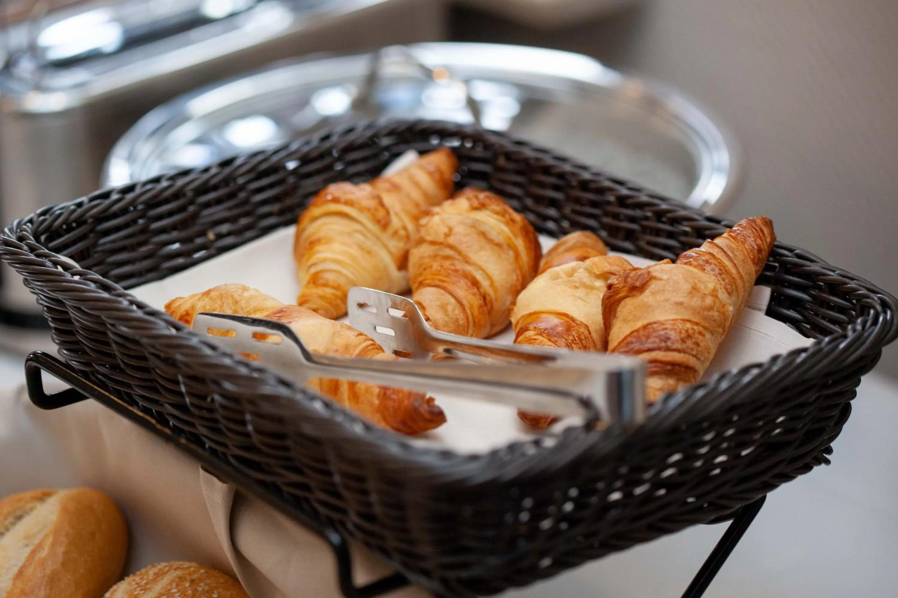 Breakfast in Hotel Omega