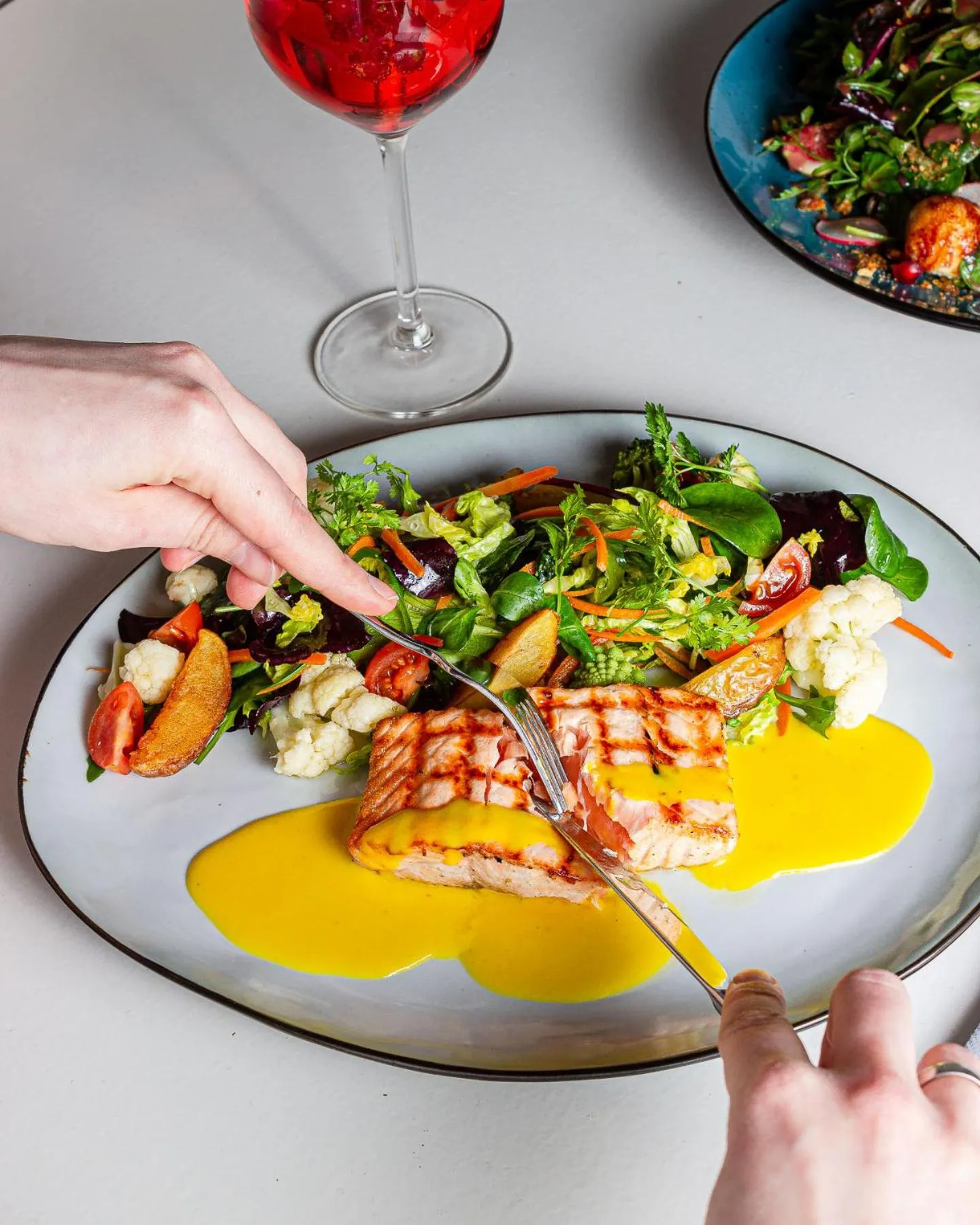 Food and drinks in Hotel Omega