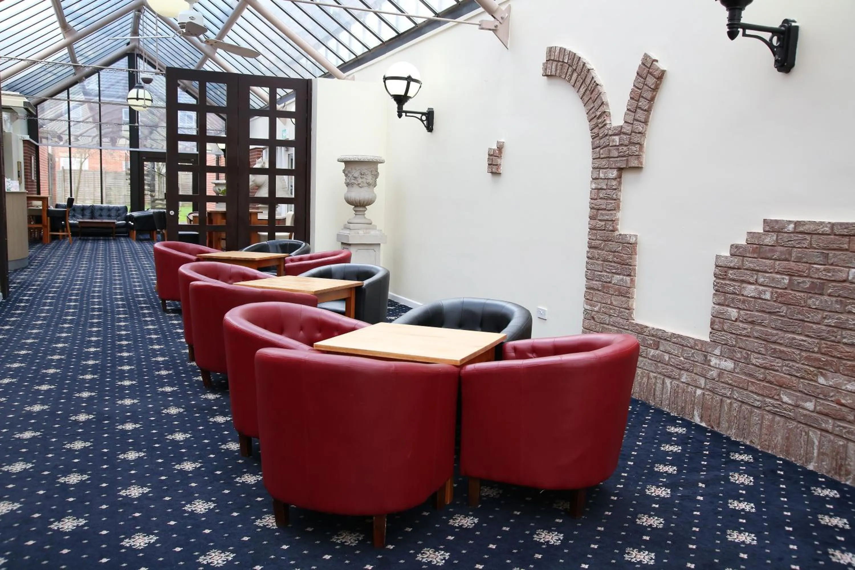 Lounge or bar in Hermitage Park Hotel