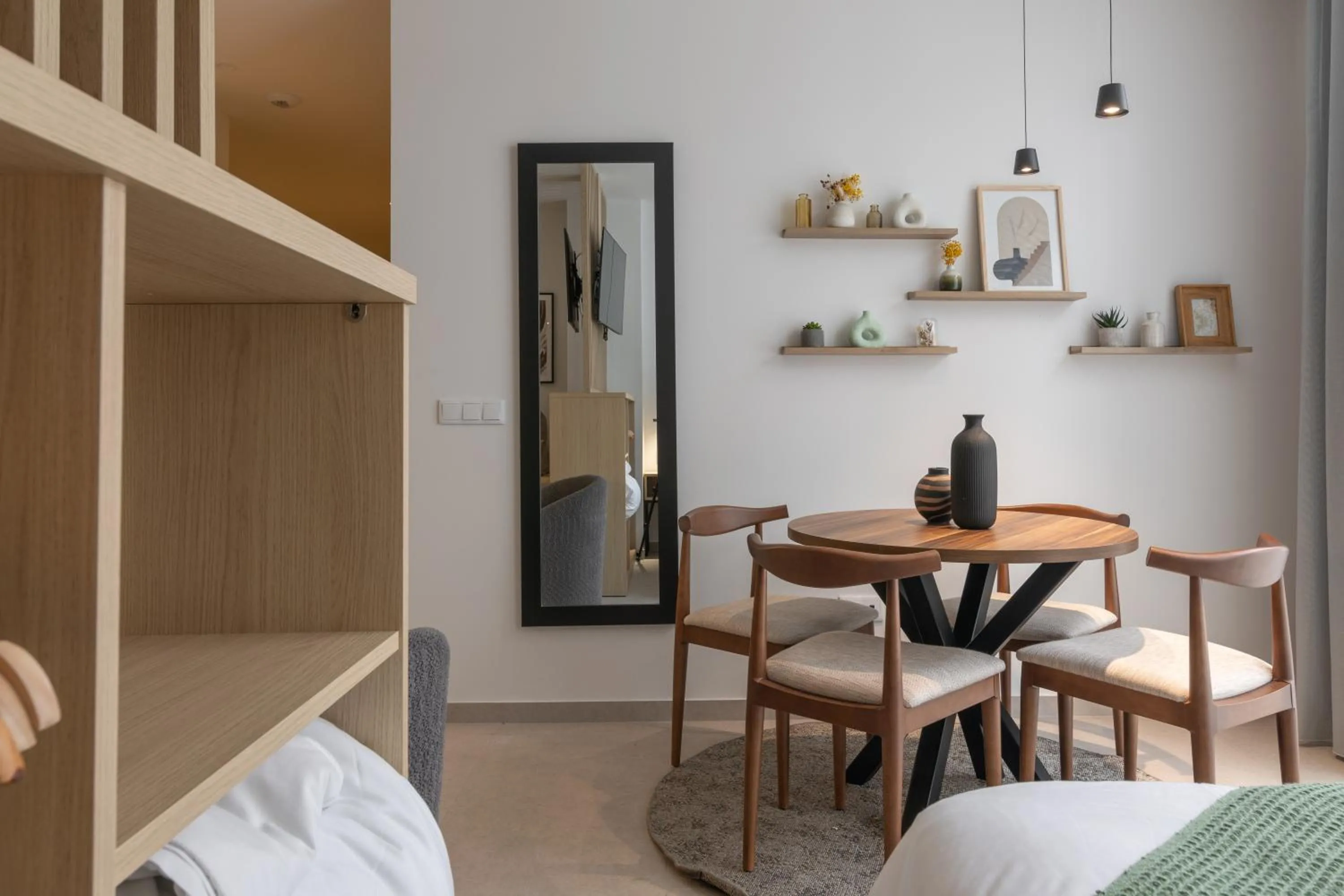 Dining area, Bed in Dorm4You Arena