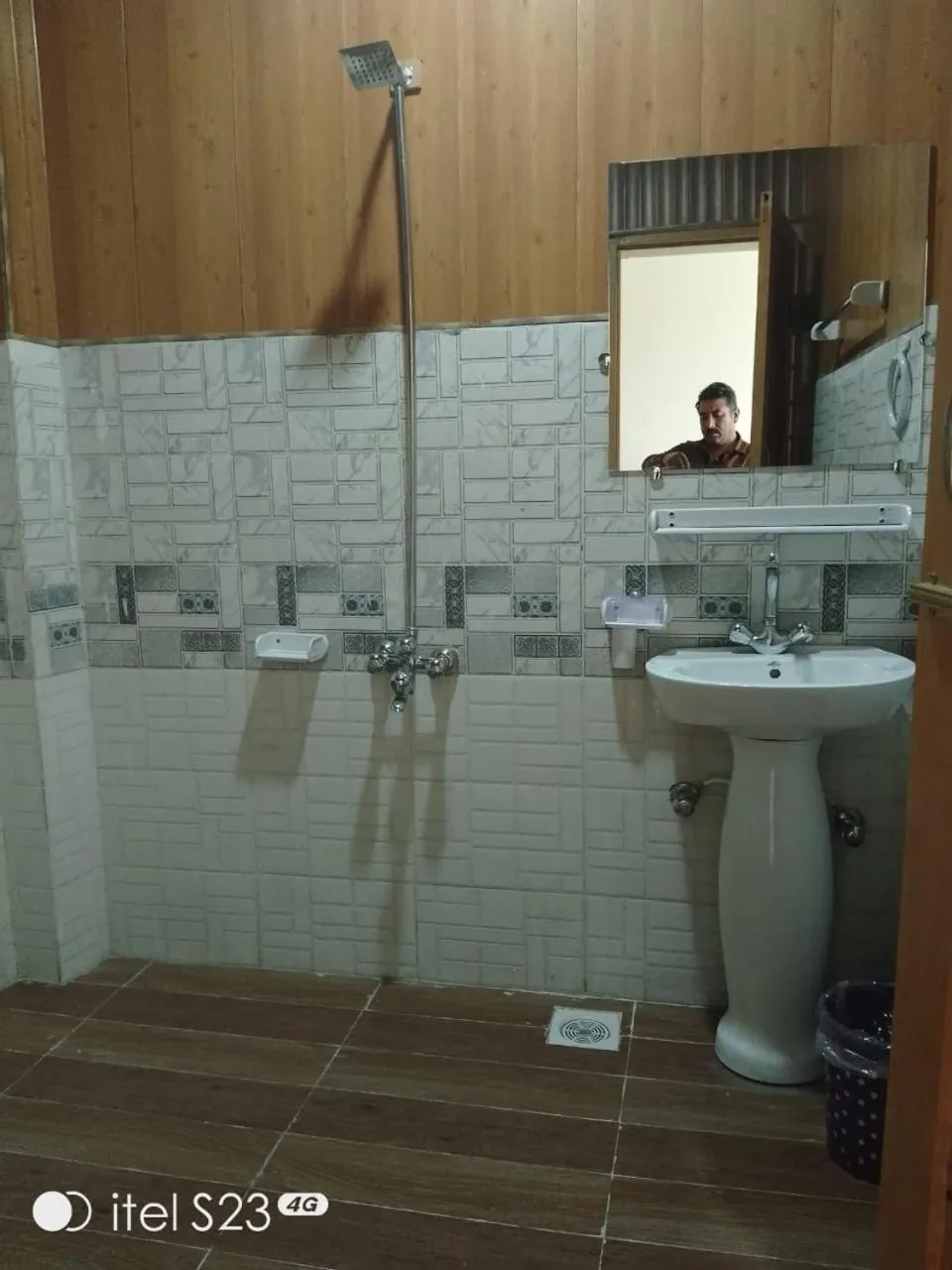 Mount View Hotel Skardu