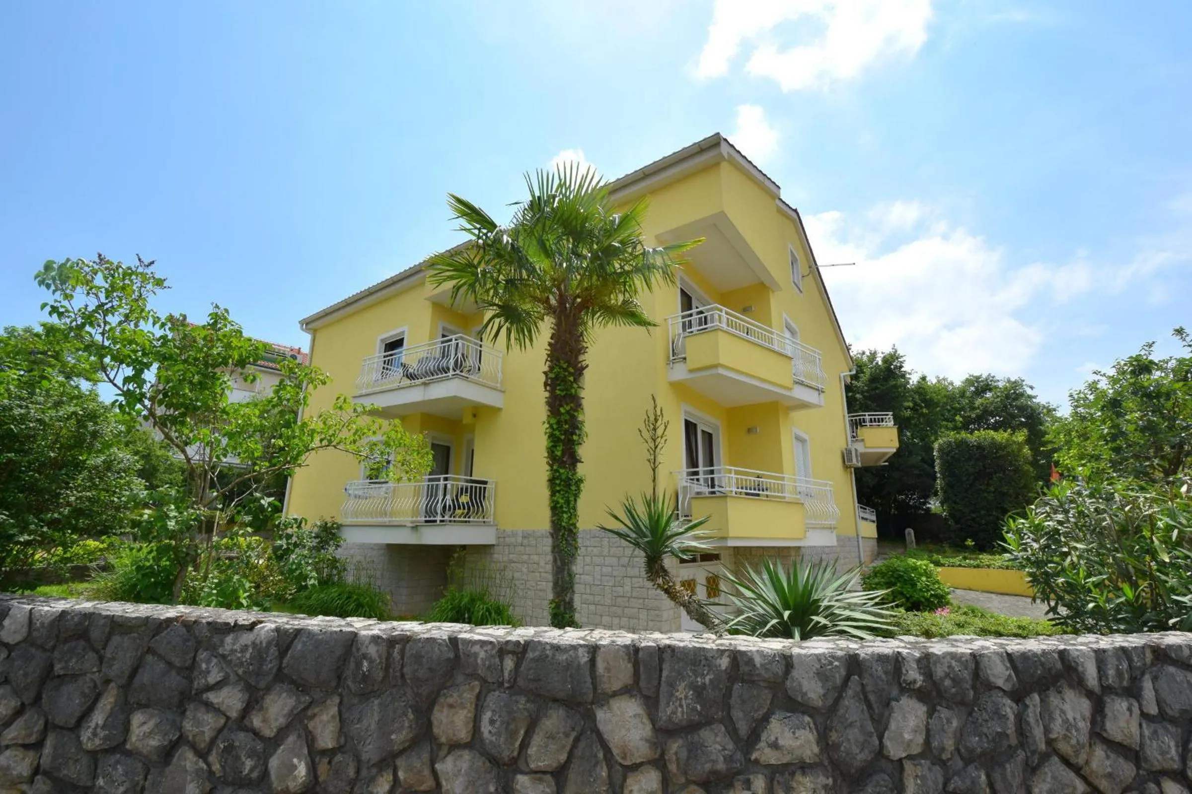 Apartments Andrea