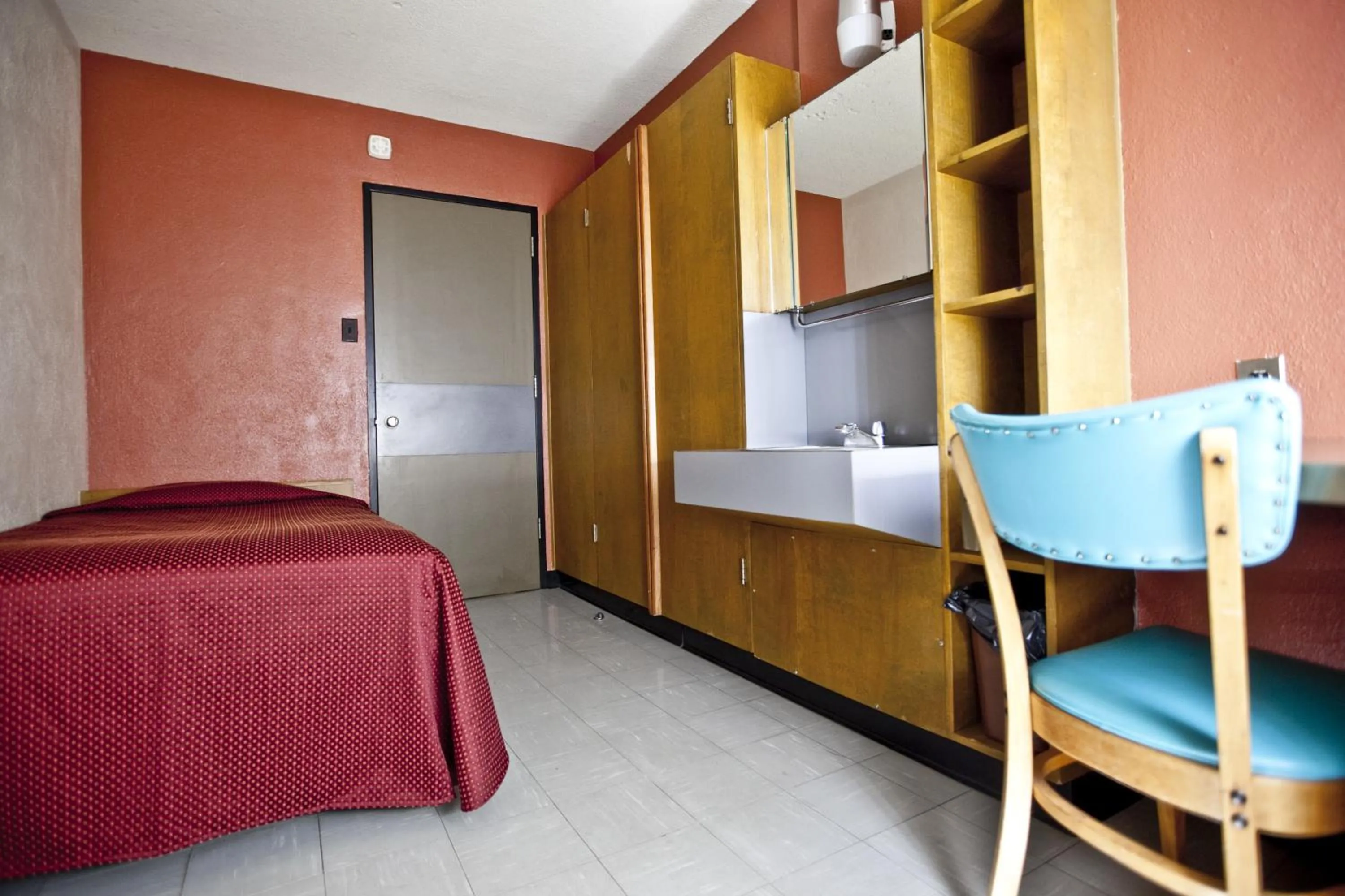 Bedroom, Bed in Résidences Campus Notre-Dame-de-Foy