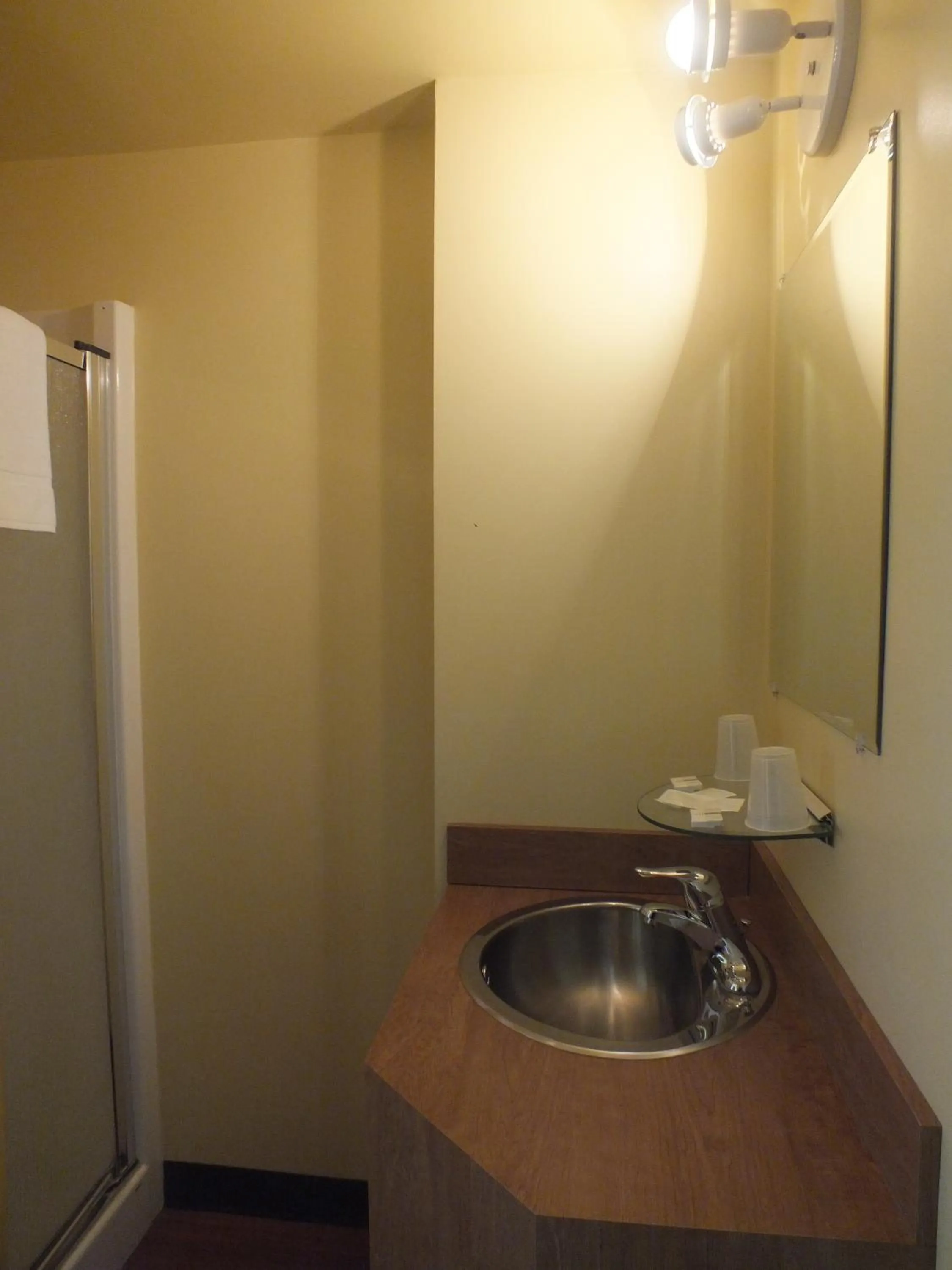 Bathroom in Résidences Campus Notre-Dame-de-Foy