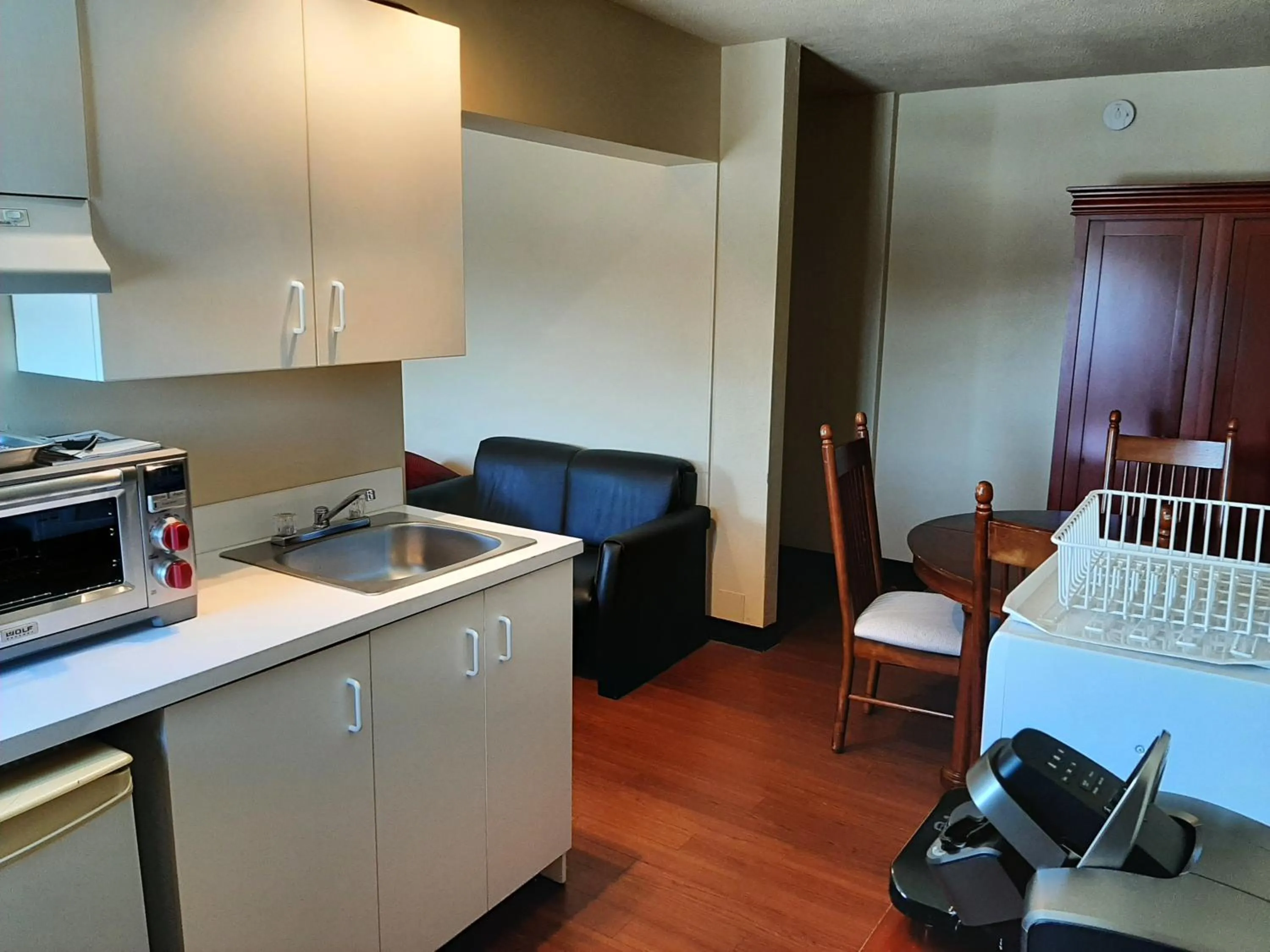 Kitchen or kitchenette in Résidences Campus Notre-Dame-de-Foy