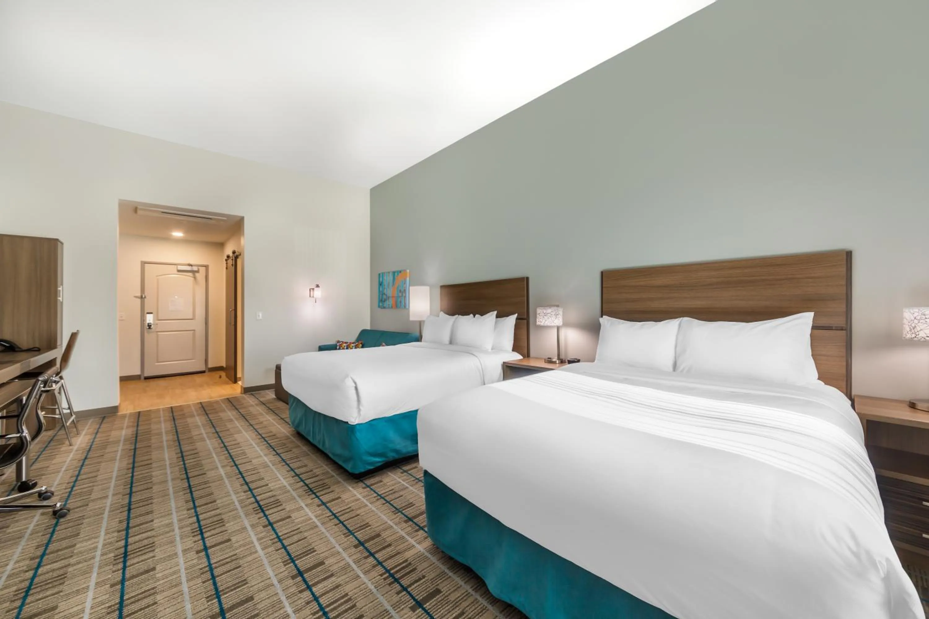 Bed in MainStay Suites Fort Myers East I-75