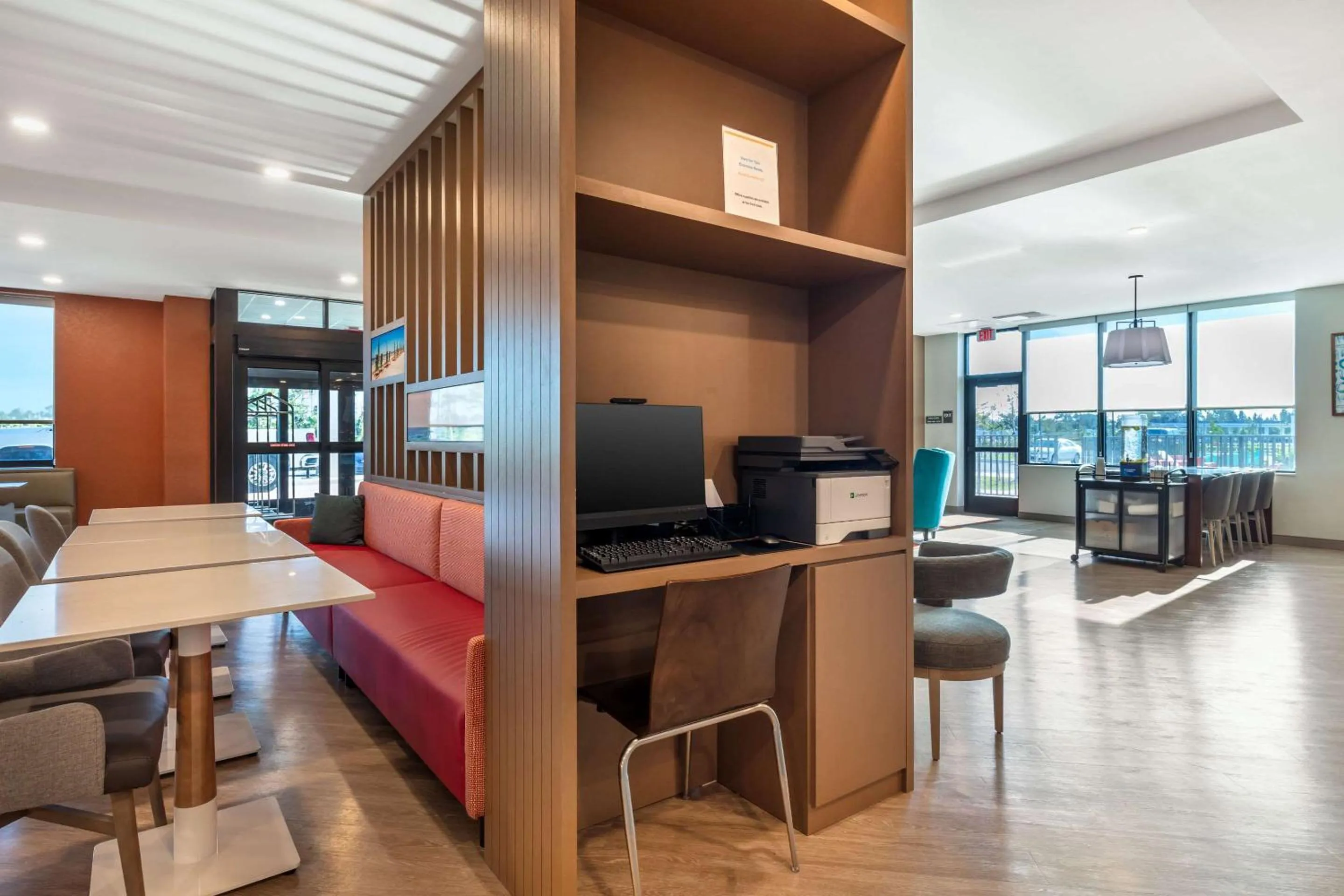 Business facilities in MainStay Suites Fort Myers East I-75