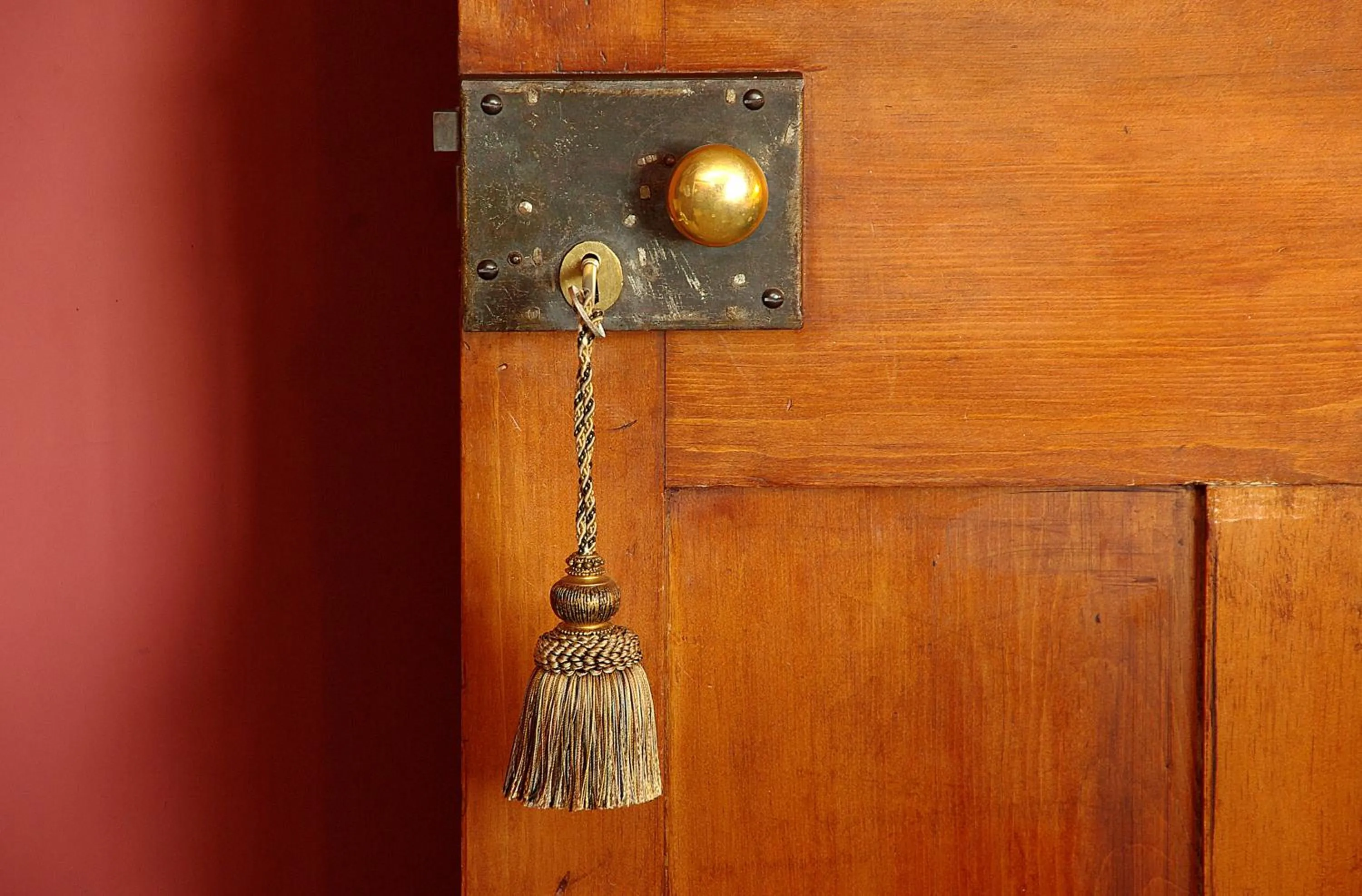 Decorative detail in Tregondale Manor Farm