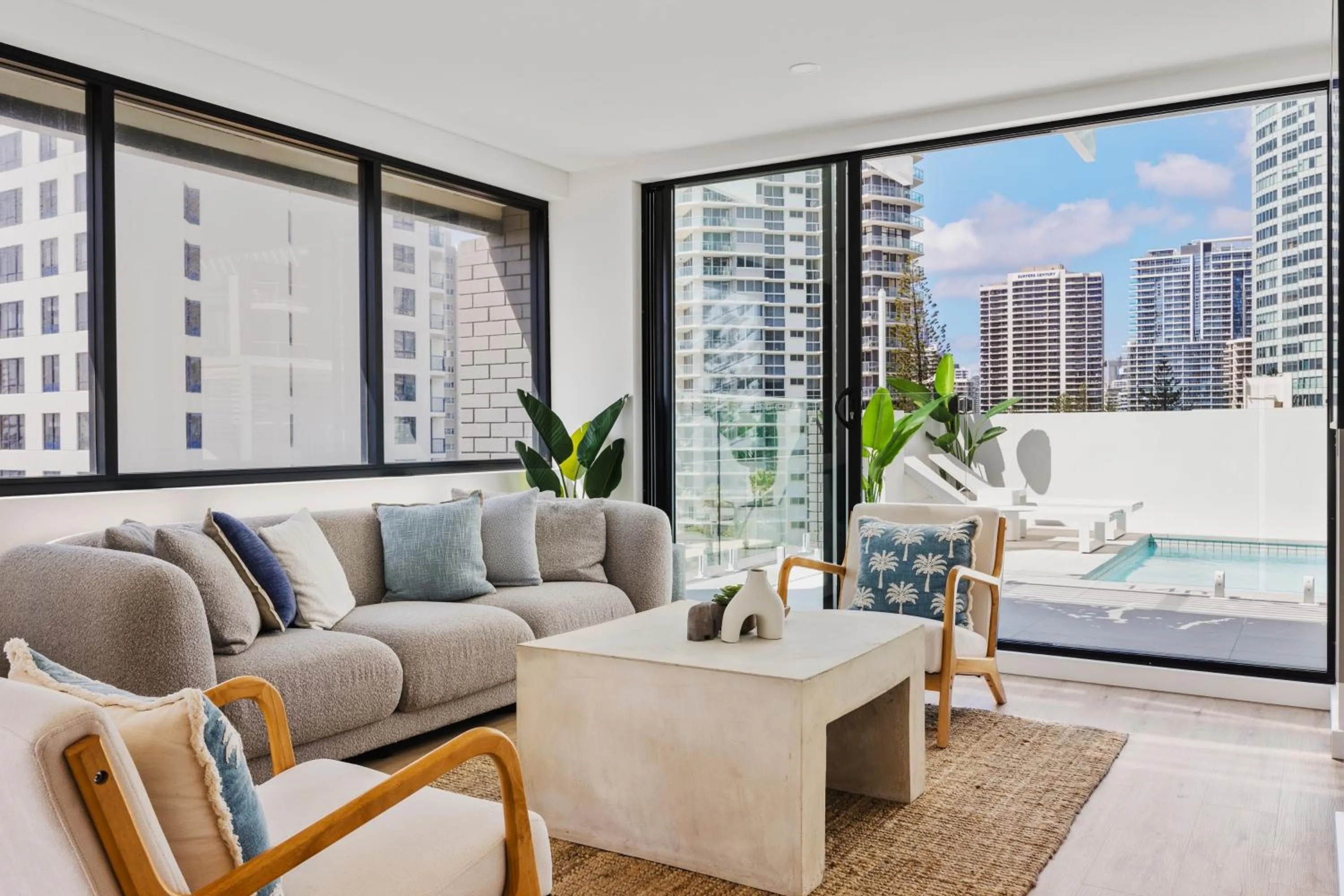 Three Bedroom Penthouse w Private Pool in The Shores Surfers Paradise Apartments