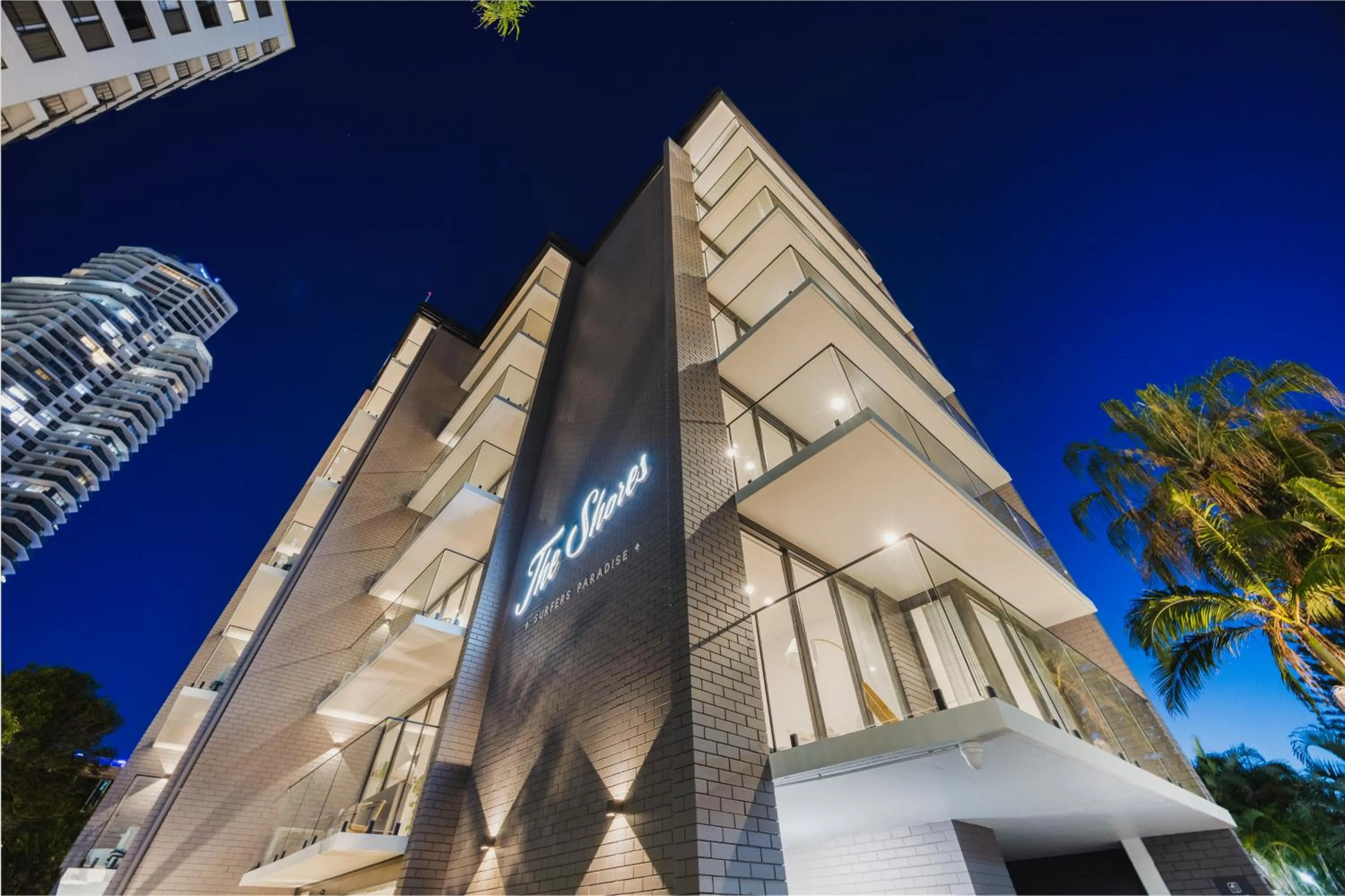 The Shores Surfers Paradise Apartments