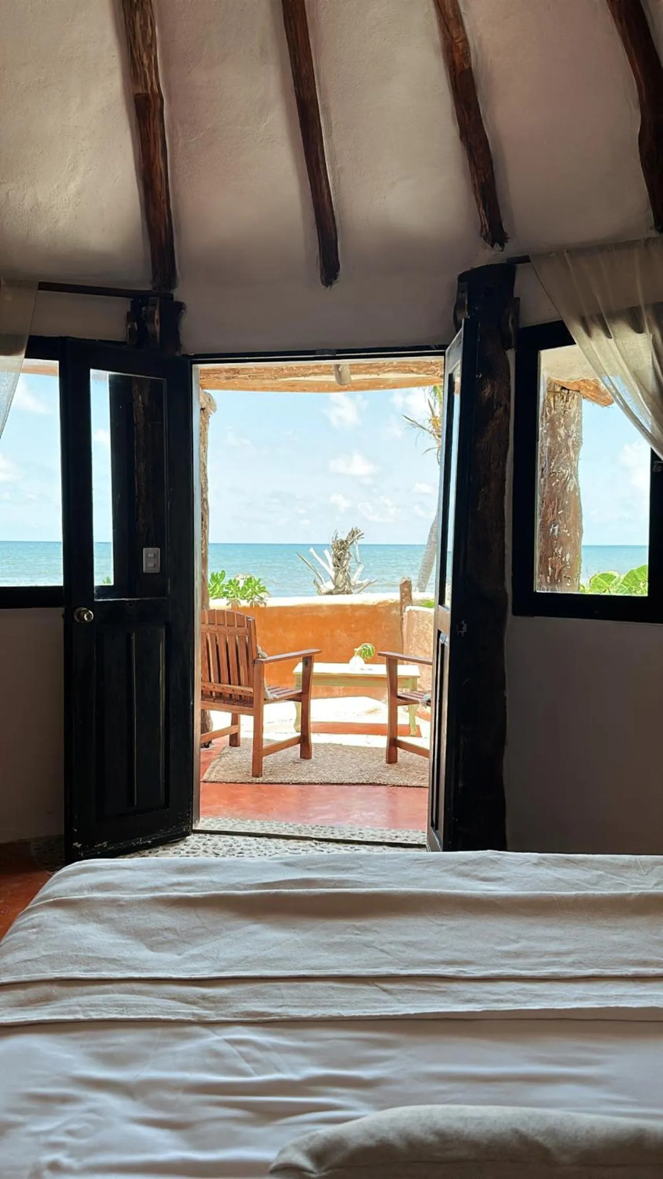 Bed in La Conchita Tulum