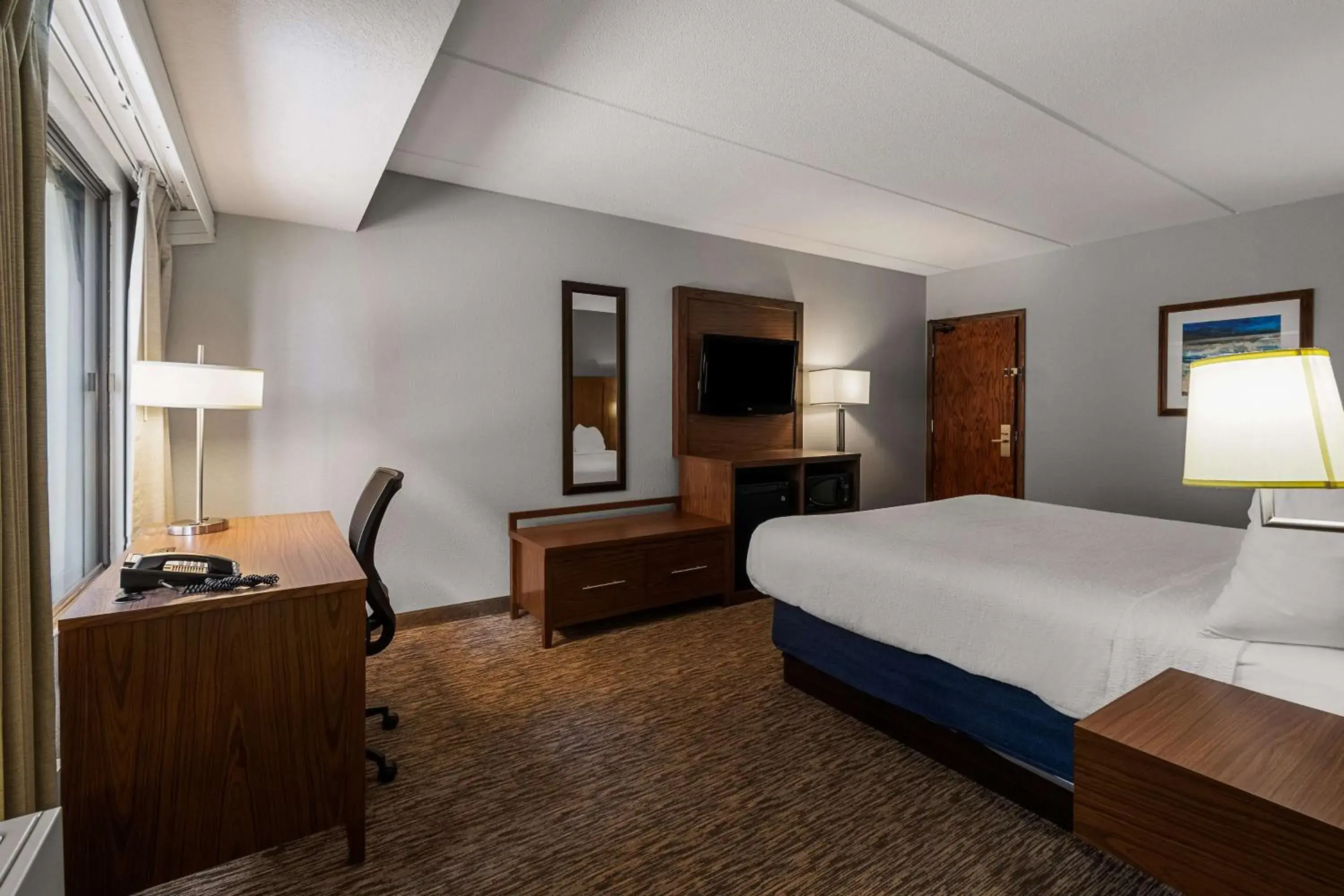 Bedroom, Bed in Best Western Bridgeview Hotel Bedroom, Bed in Best Western Bridgeview Hotel