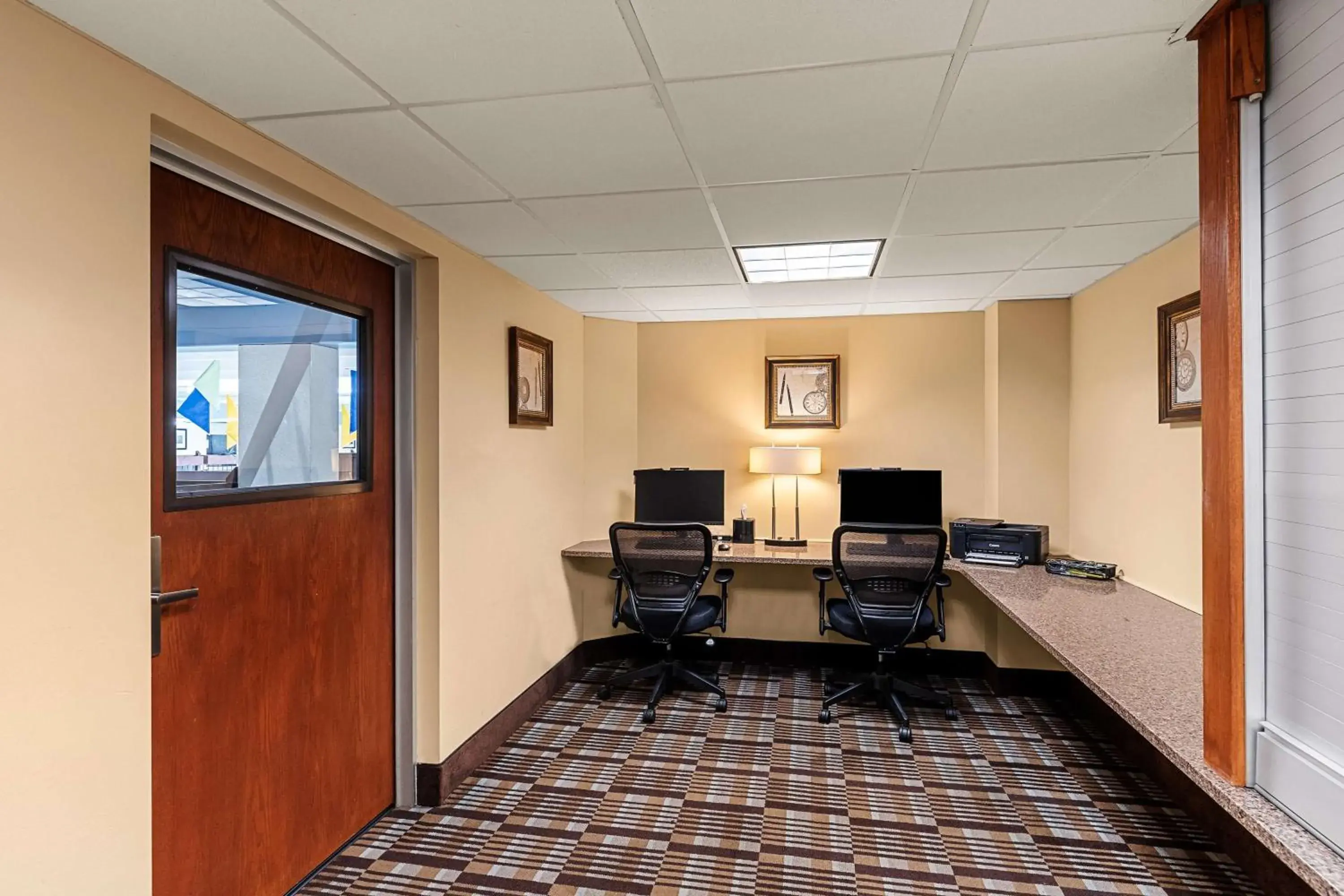 Business facilities in Best Western Bridgeview Hotel Business facilities in Best Western Bridgeview Hotel