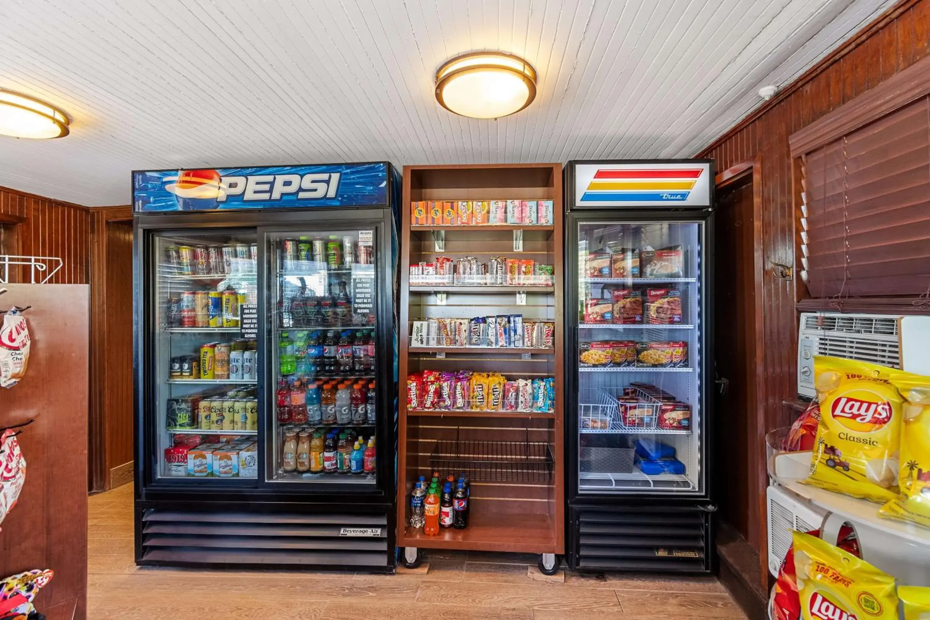 Property building in Best Western Bridgeview Hotel Property building in Best Western Bridgeview Hotel