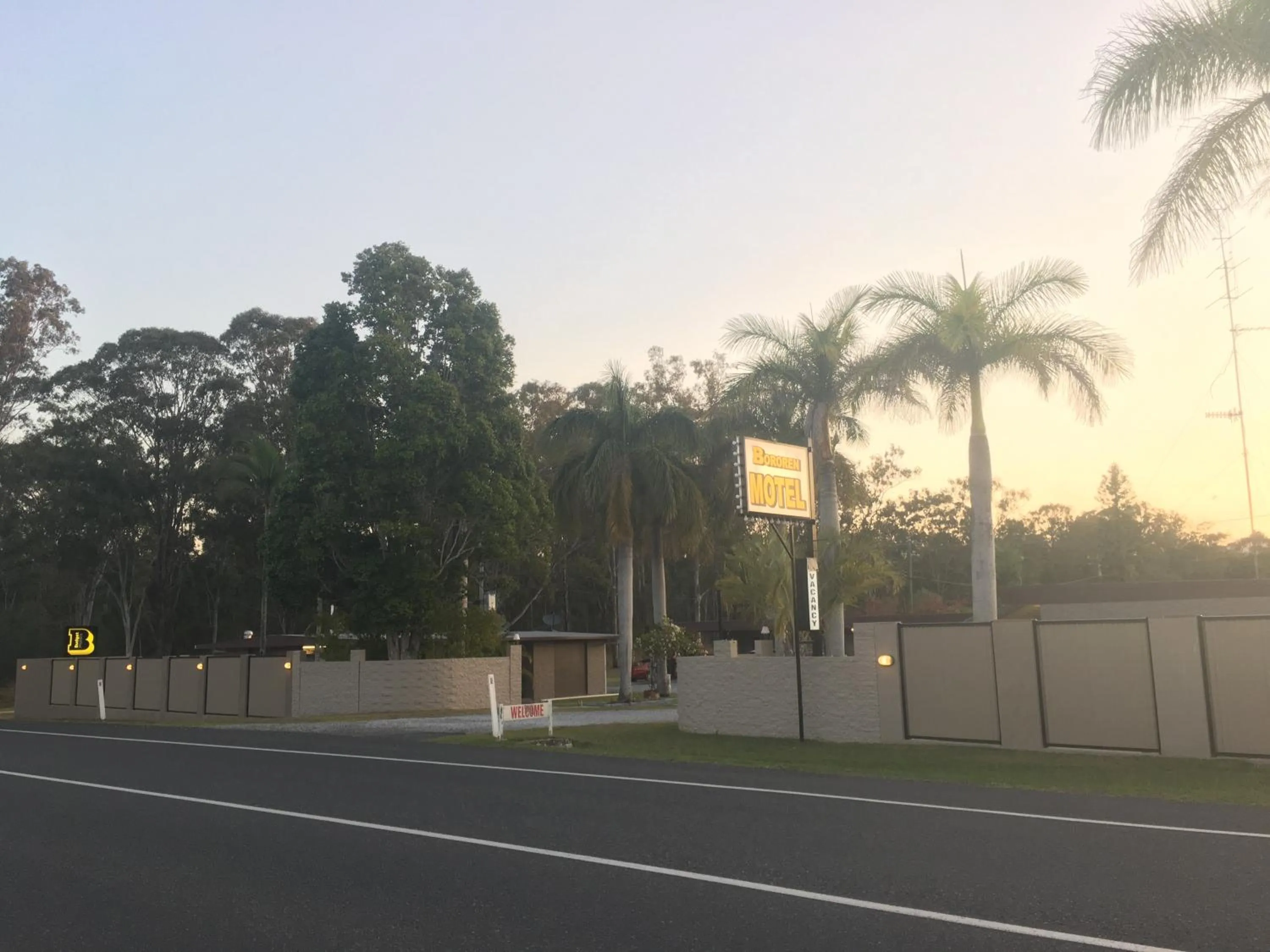 Property building in Bororen Motel