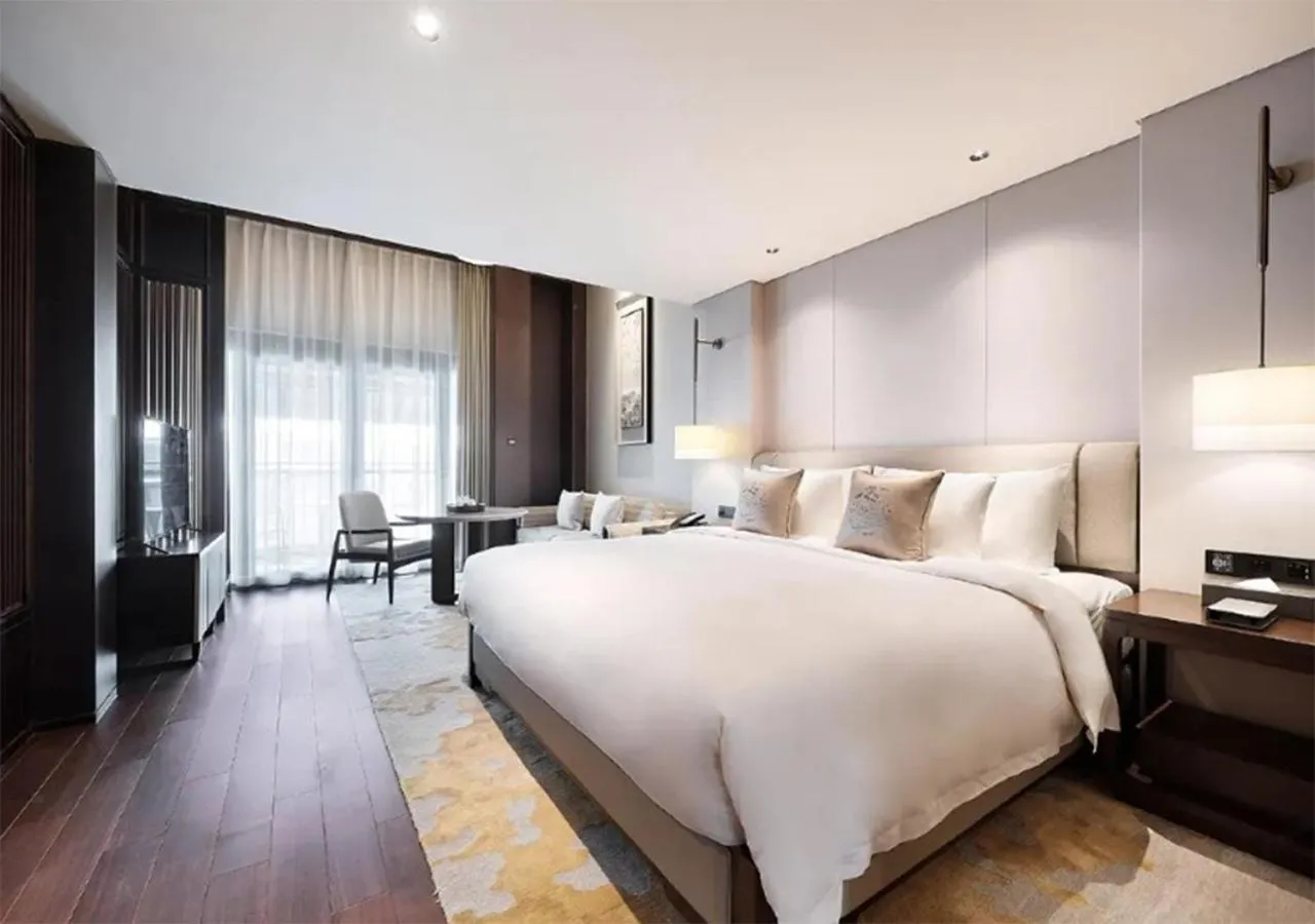 Two-Bedroom Suite in Guang Fulin Prime Hotel Shanghai