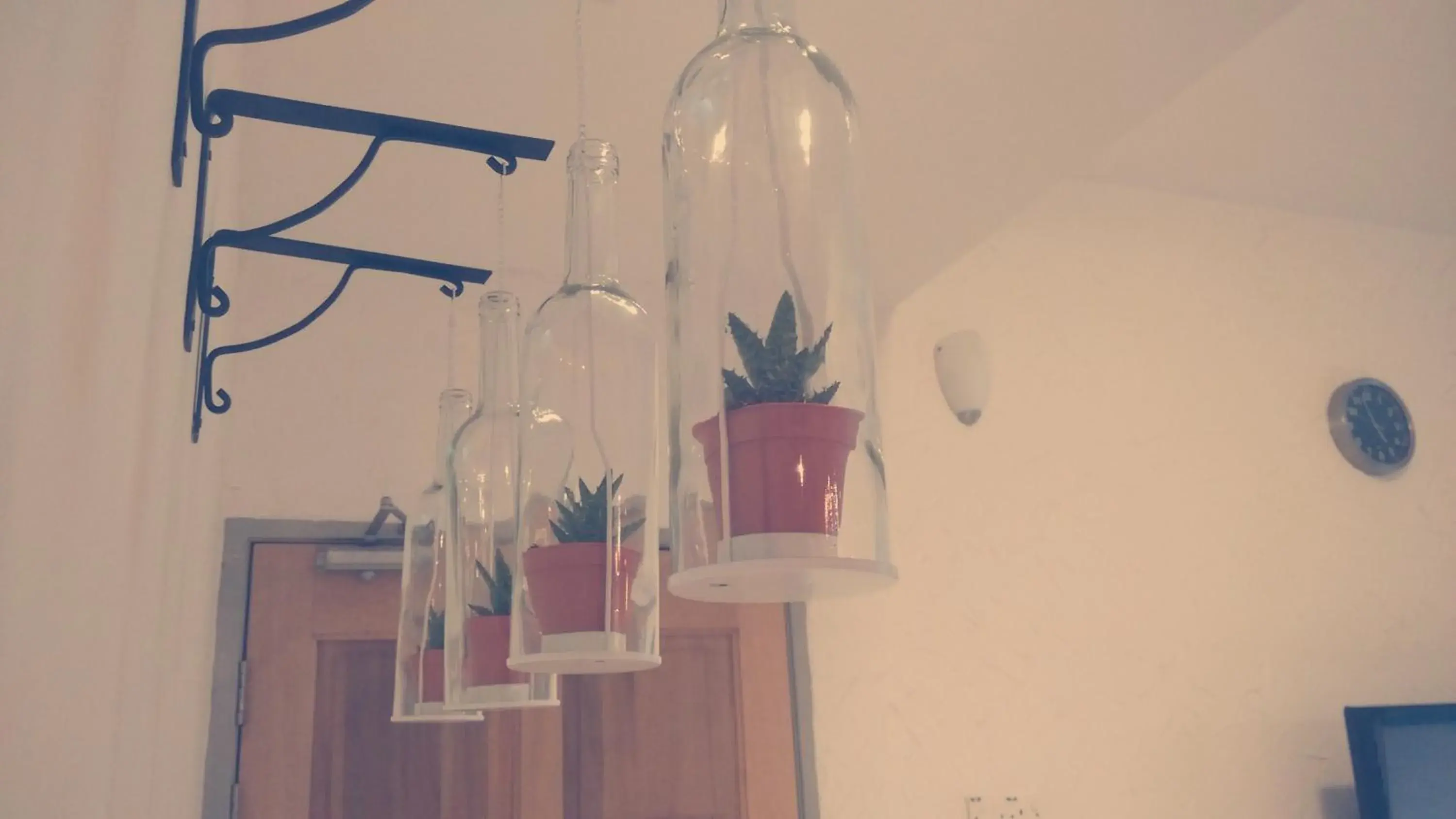 Nine-Bedroom House in Bercham Vacation House Nine-Bedroom House in Bercham Vacation House