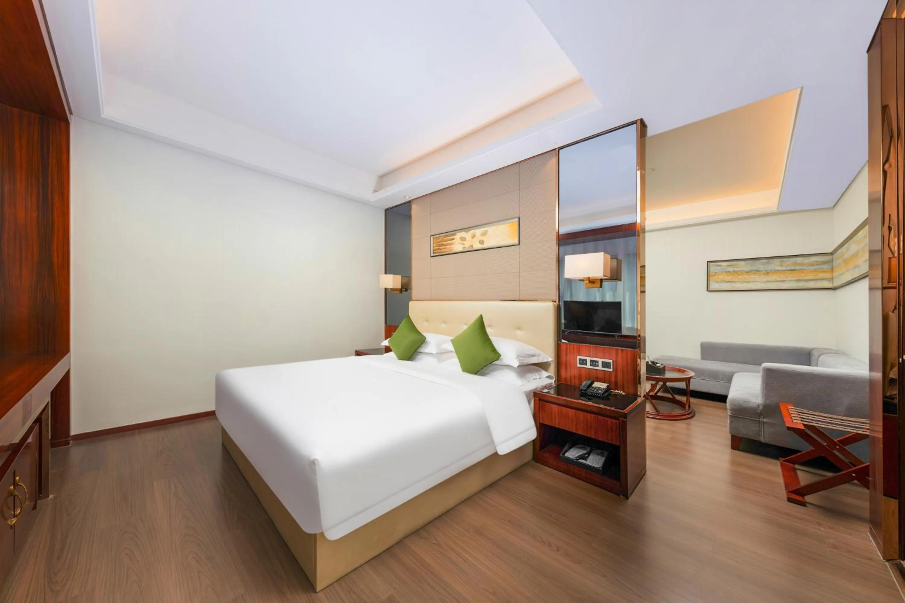 Bed in Wyndham Garden Foshan Nanhai