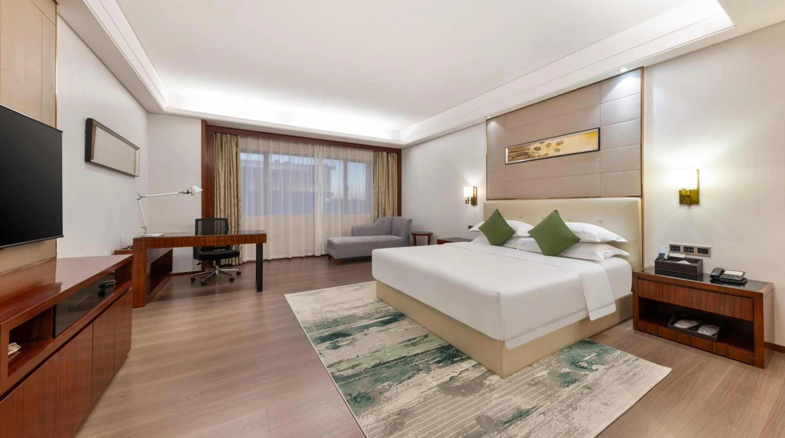 Photo of the whole room, Bed in Wyndham Garden Foshan Nanhai