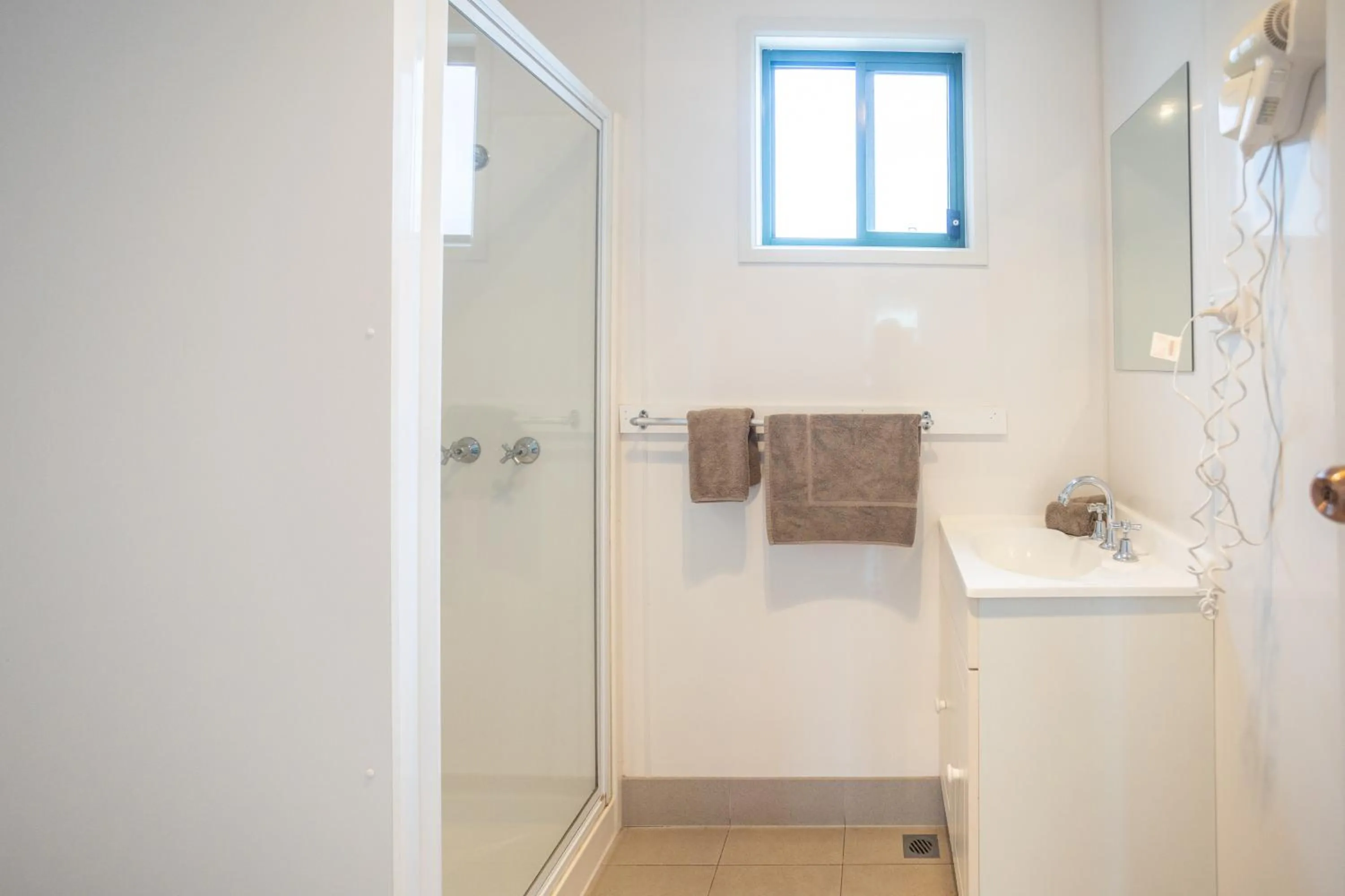 Shower in Pet Friendly Stays - BIG4 Aireys Inlet