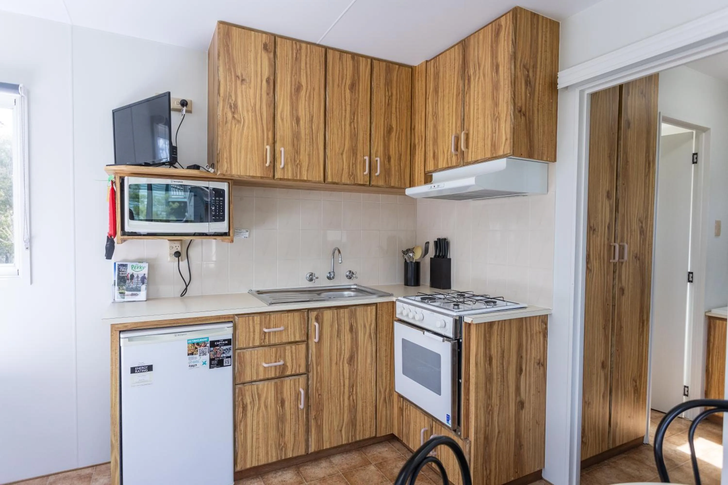 Kitchen or kitchenette in Pet Friendly Stays - BIG4 Aireys Inlet