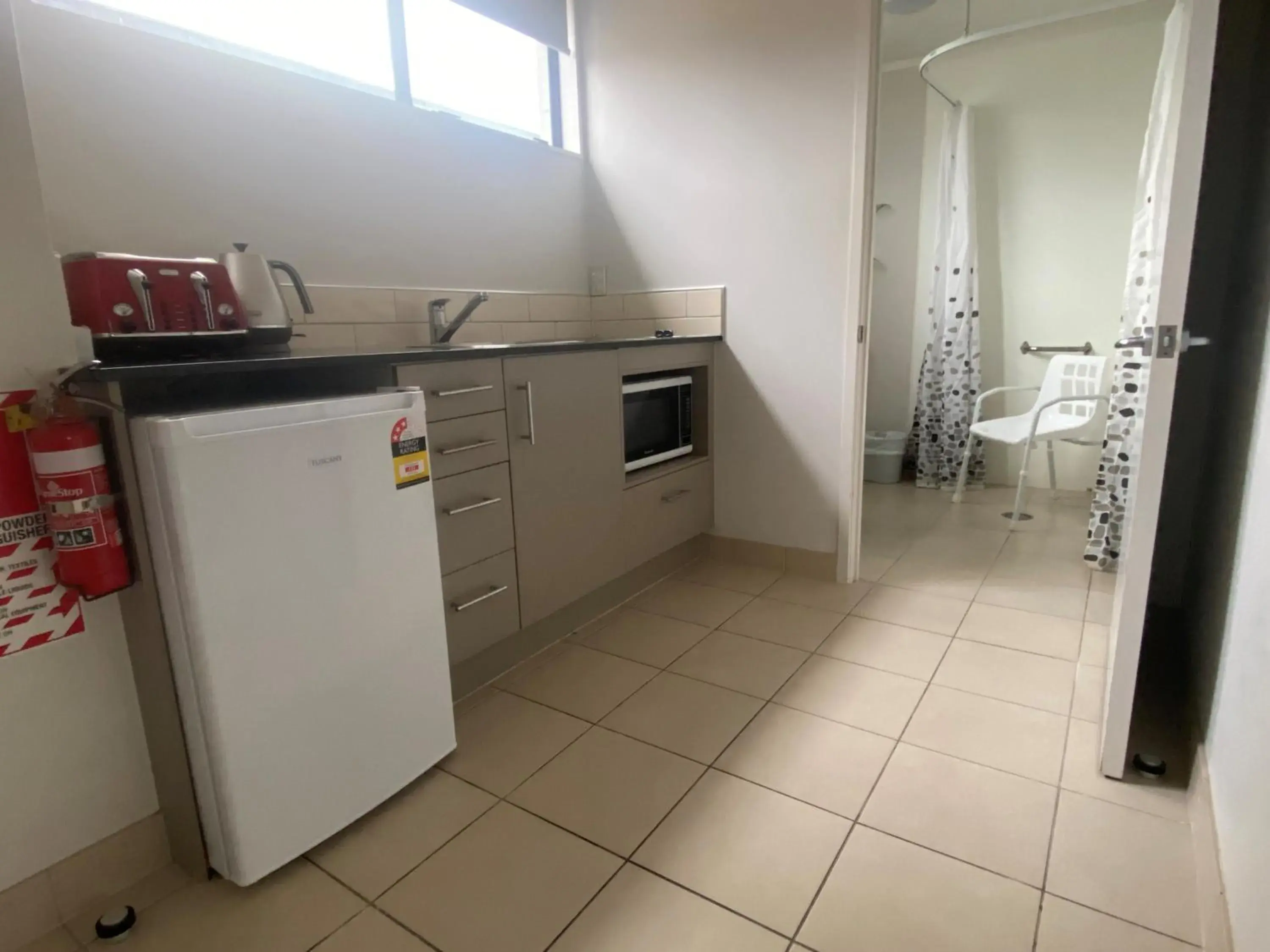 Triple Studio - Disability Access in Anzac Court Motel Triple Studio - Disability Access in Anzac Court Motel