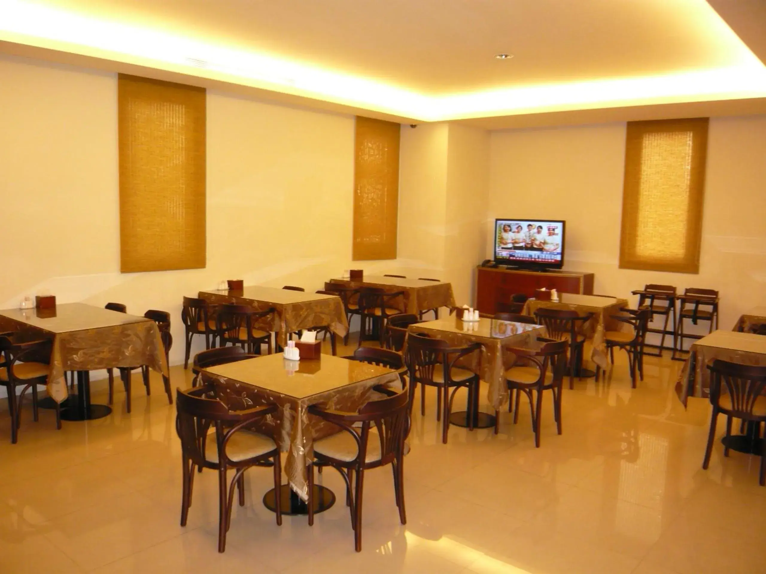 Breakfast in Lanshy Motel Breakfast in Lanshy Motel